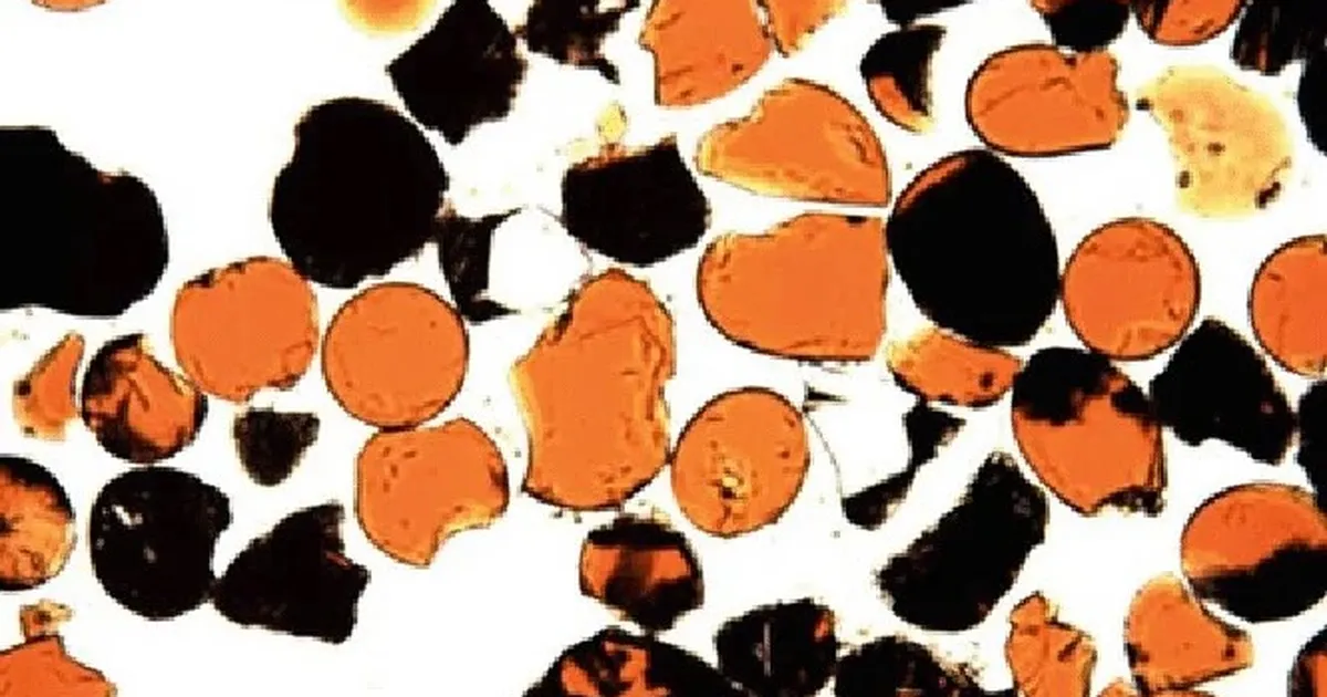 Mis kummalised oranžid pudinad on igal pool Kuud mööda laiali?