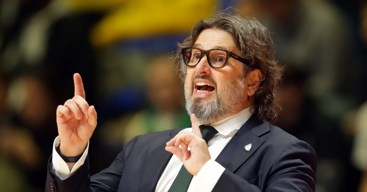 Meistriks tulnud Žalgiris andis peatreenerile kinga