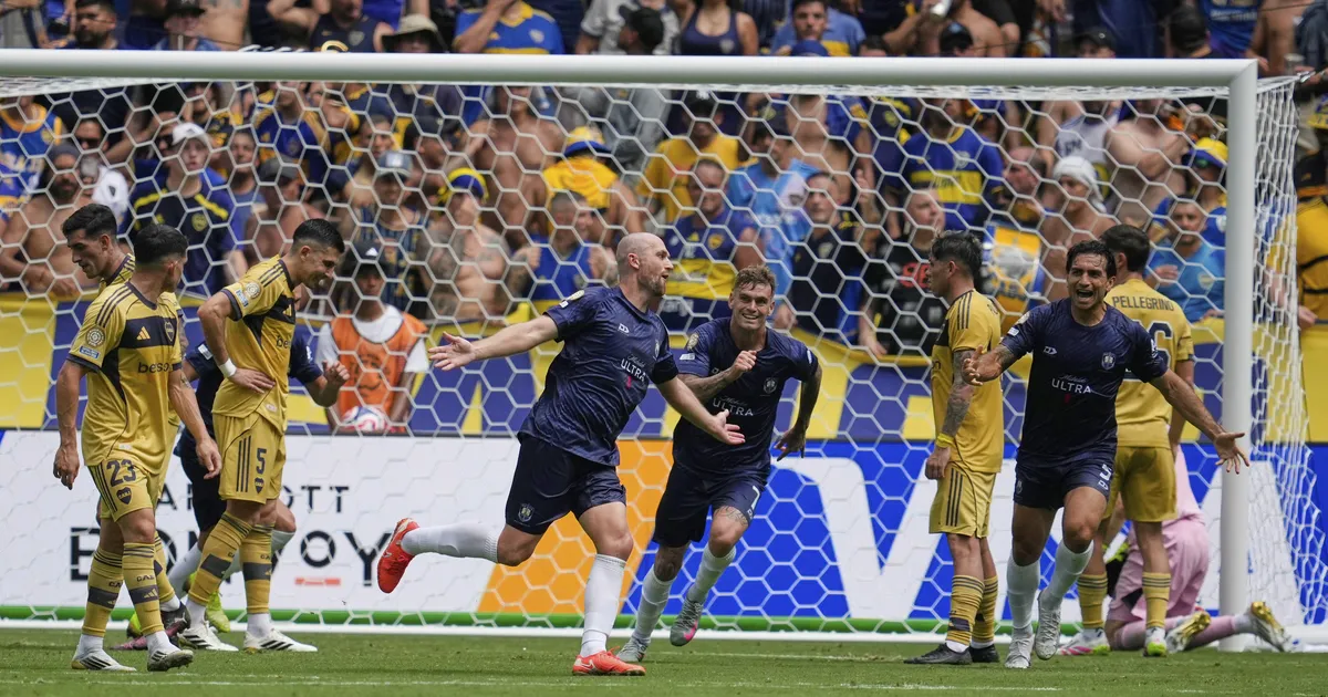 VIDEO ⟩ Kooliõpetaja, kes tõusis klubide MMil väikeklubi kangelaseks