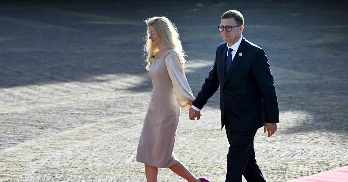 KLÕPS ⟩ Kristen Michali naine jagab naerusuist kaadrit koos Trumpi ja Meloniga