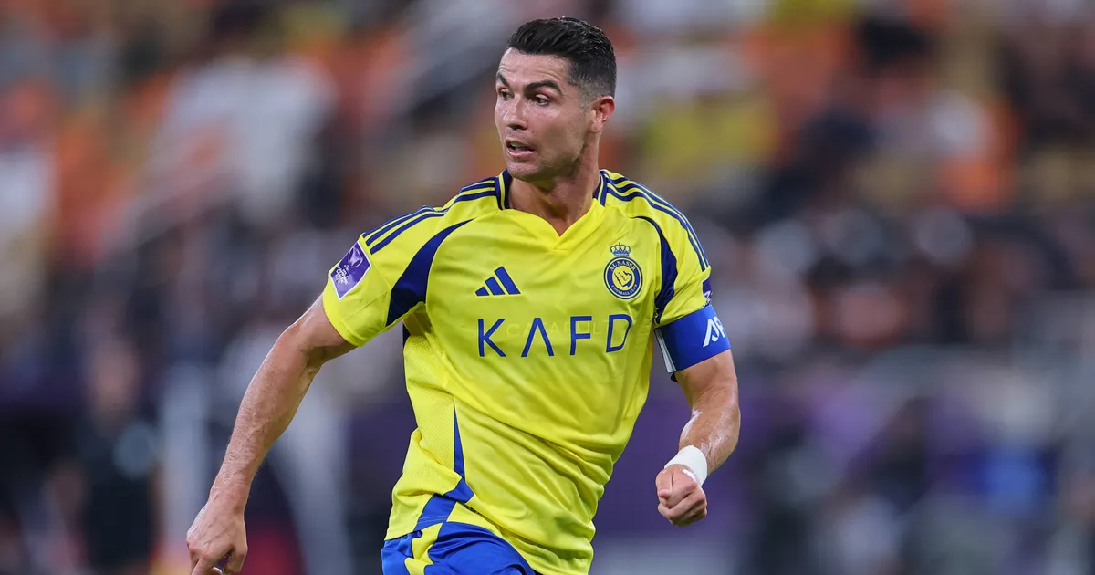 AMETLIK ⟩ 40-aastane Cristiano Ronaldo sõlmis uue lepingu ja teenib pool miljonit päevas