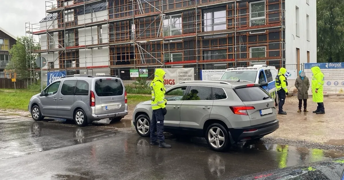 Tartu abipolitseinikud mõõtsid viies kohas kiirust, vestlusi tuli pidada 44 juhiga
