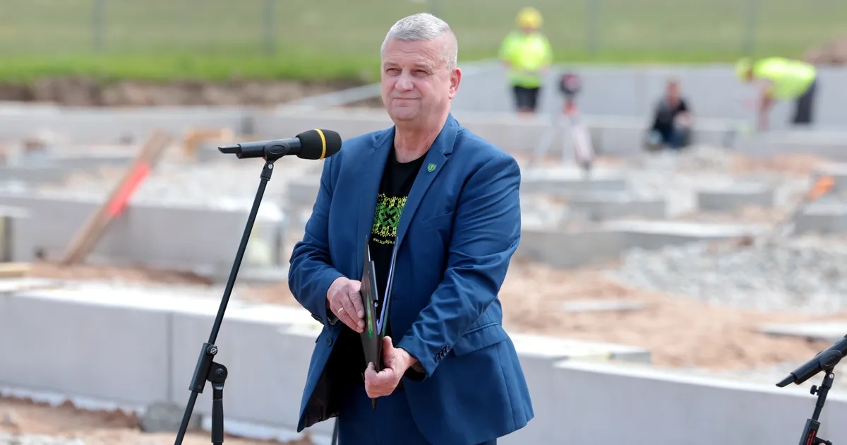 Kambja vallavanema umbusaldamine kukkus läbi