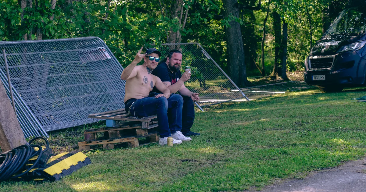 GALERII ⟩ Hard Rock Laagri telkla täitub fännidega juba päev enne festivali algust