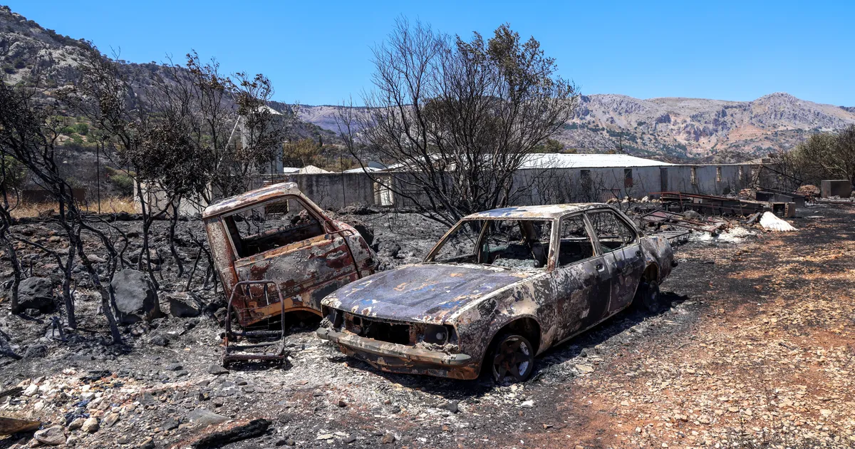 Kreeka saart laastanud põlenguga seoses vahistati suitsetav majapidaja