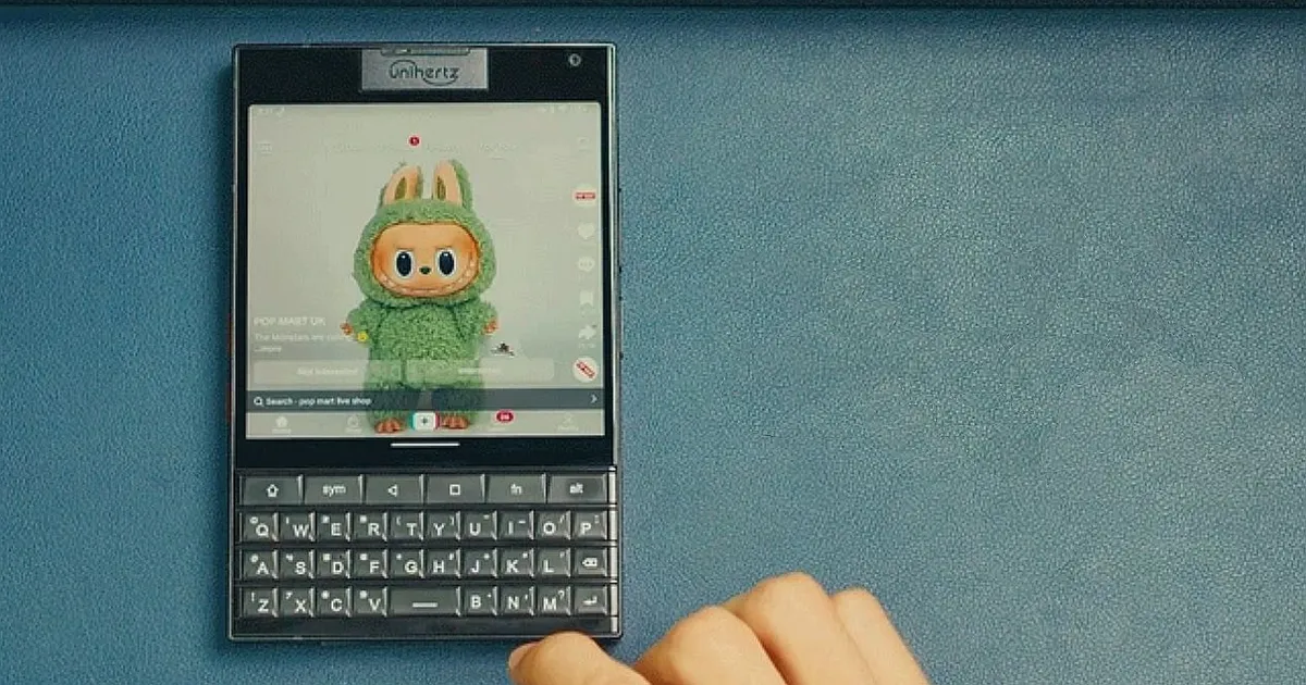 Idufirma korjab raha, et hakata tootma sellist nuppudega nutitelefoni