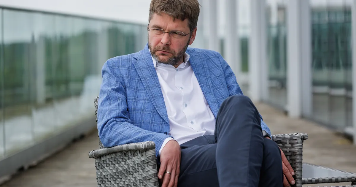 Oravad ei kiirusta Ossinovski umbusaldamisega