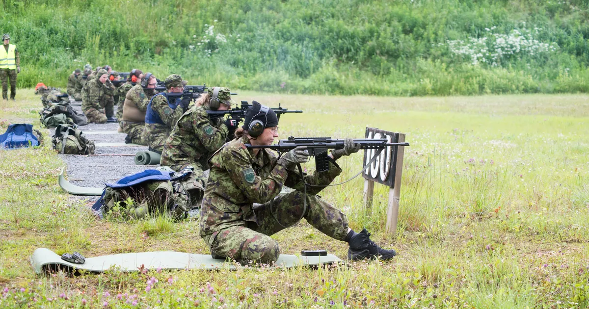 Tartu naiskodukaitsjad pidid lahingrelvadest laskmises sel korral pealinlaste paremust tunnistama