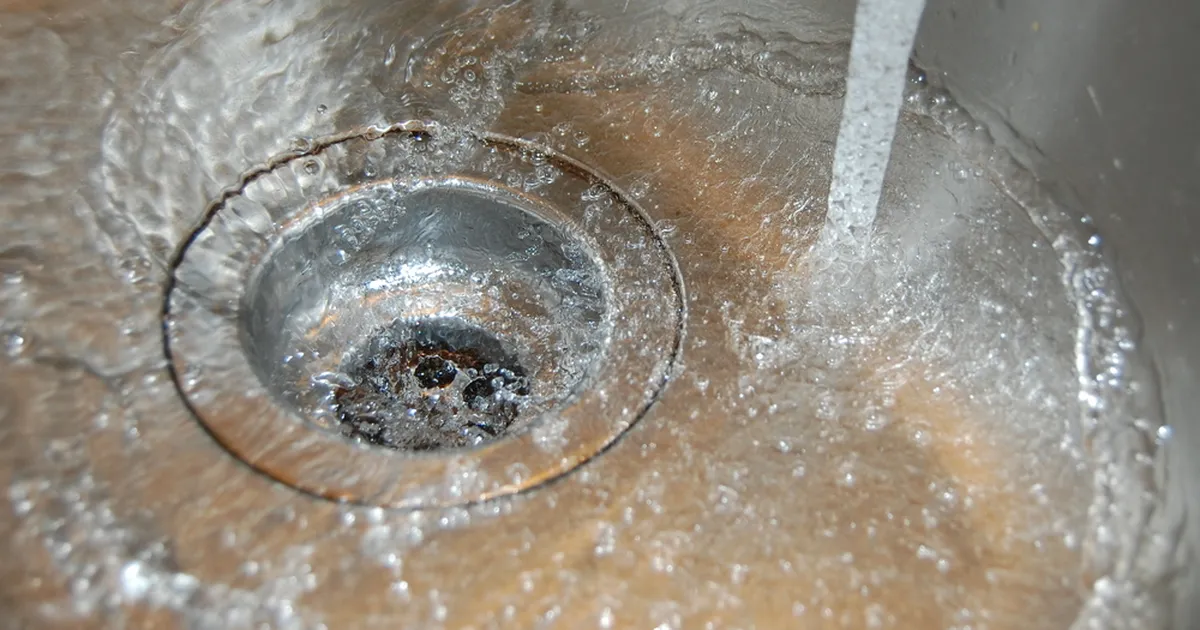 Üllatav asi, mida ei tohi kraanikausist alla valada: paljud teevad seda tihti!