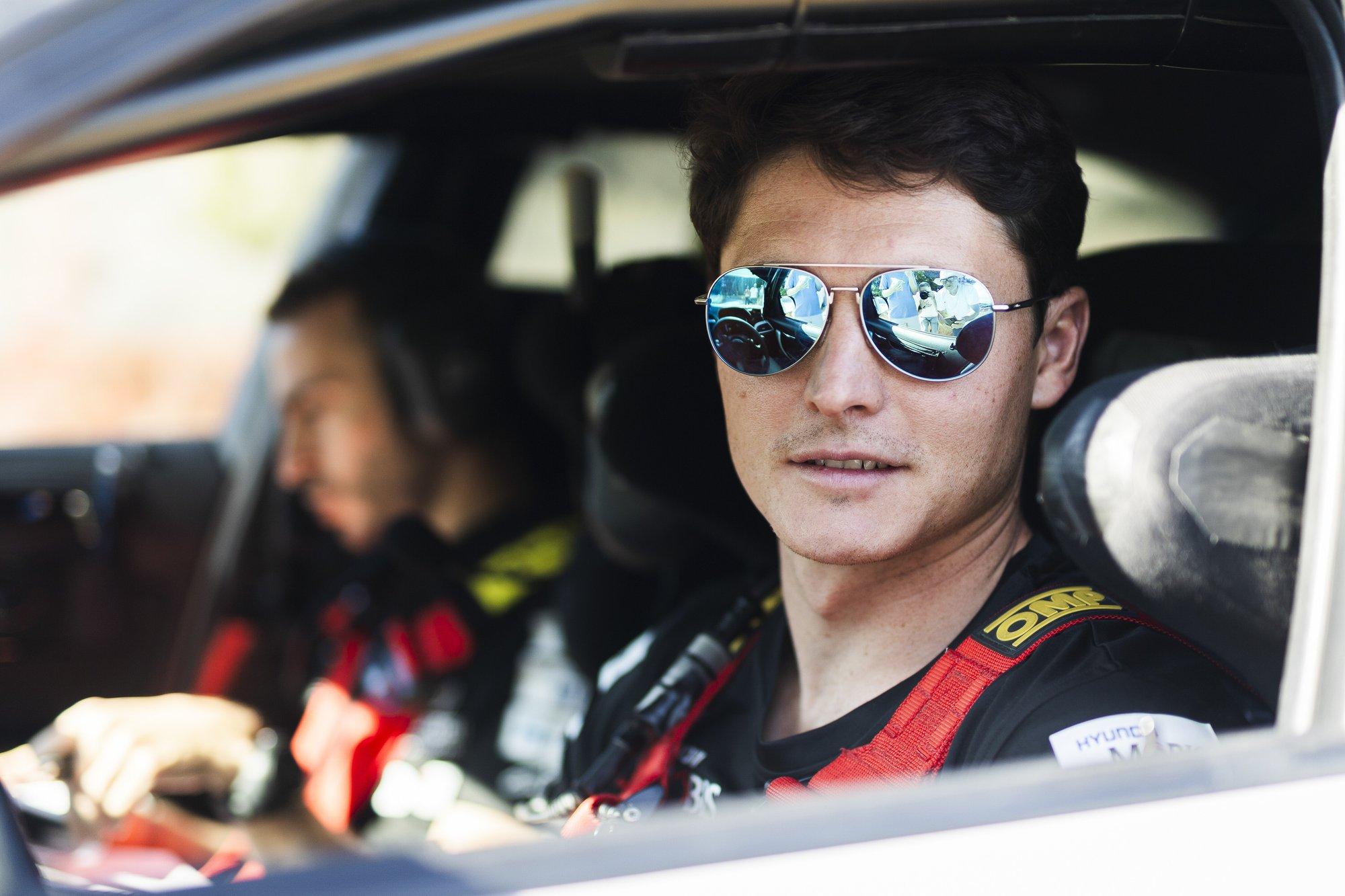 Adrien Fourmaux avaldas, et oli Kreeka rallil leinas