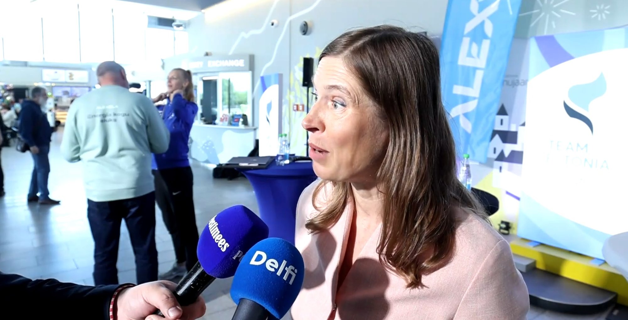 DELFI VIDEO | EOK president Kersti Kaljulaid: Aivar Pohlak käitus minu kabinetis ähvardavalt ja tundsin hirmu