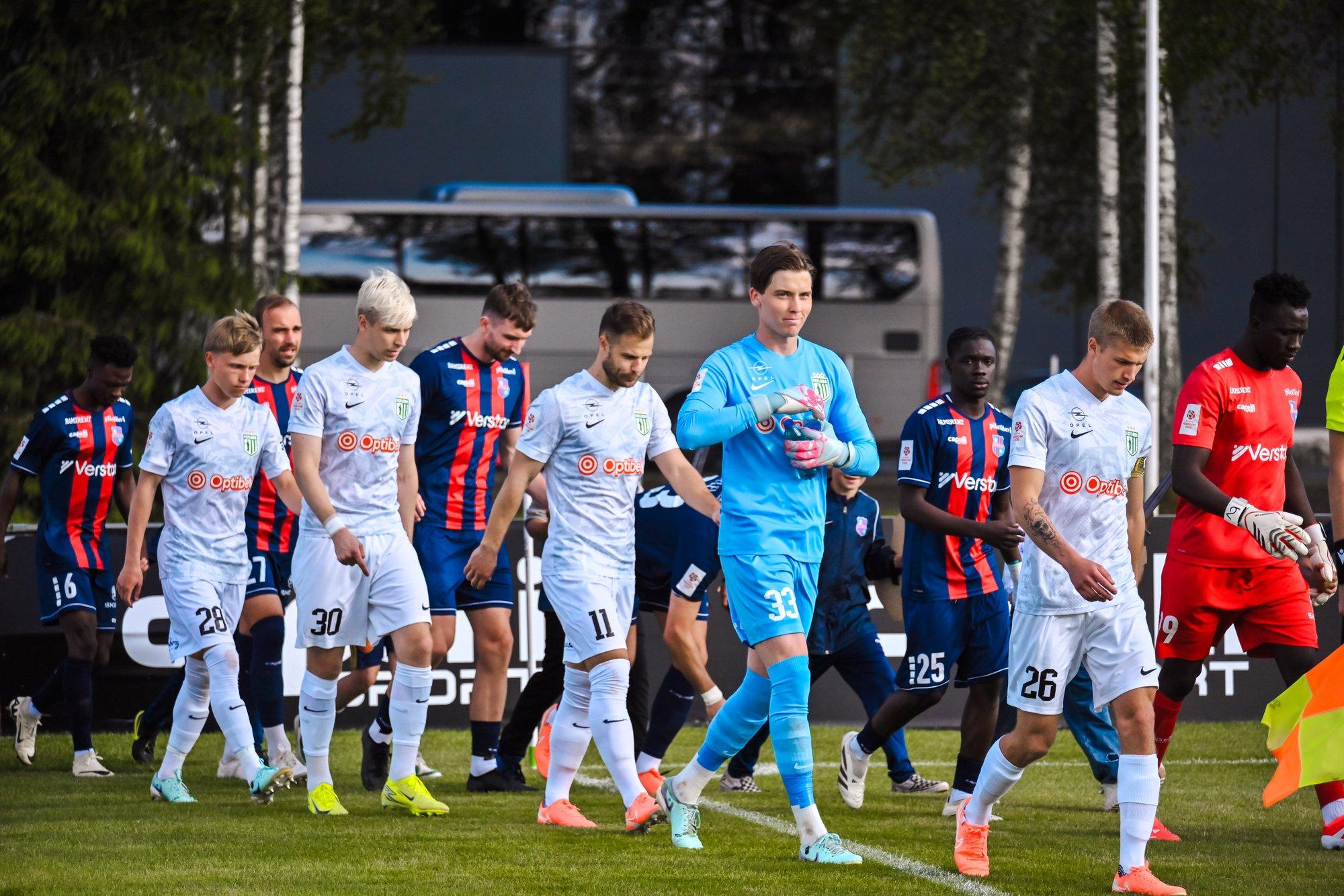 DELFI FOTOD | Paide Linnameeskond jättis taas Flora tühjade pihkudega