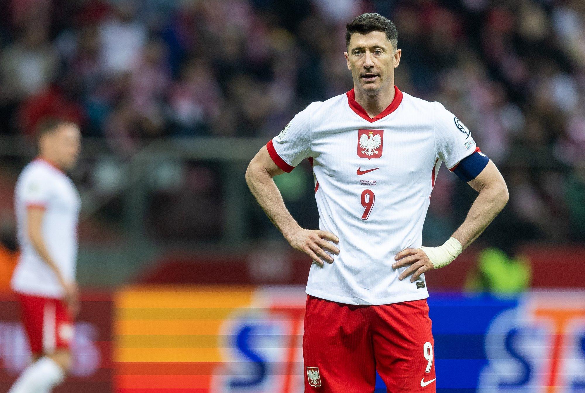 Robert Lewandowski esitas Poola jalgpalliliidule ultimaatumi