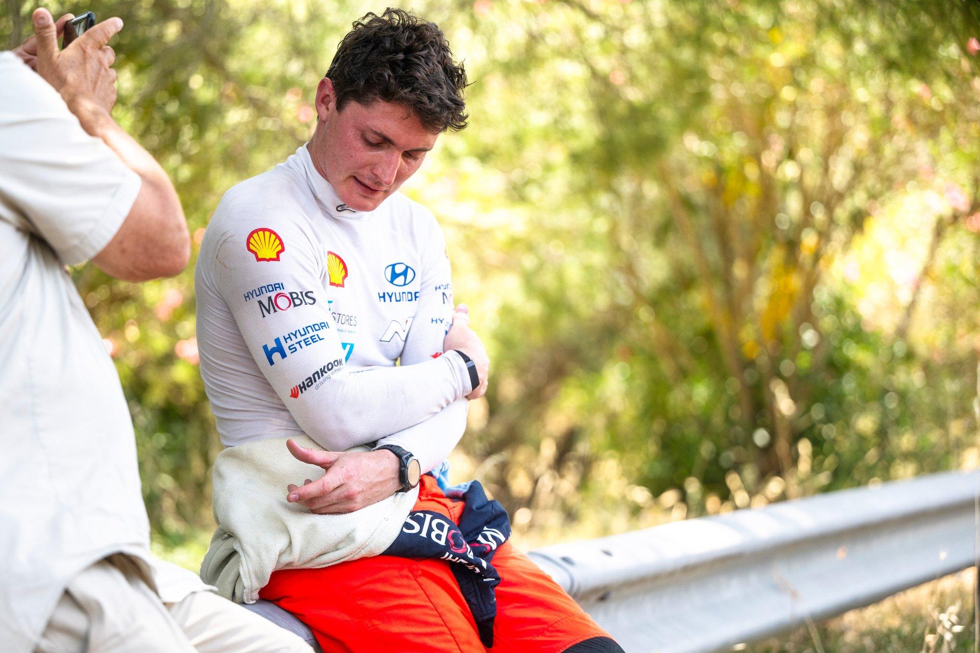 VIDEO | „Mida ma just tegin?“ Sardiinias katkestanud Fourmaux kirus oma eksimust