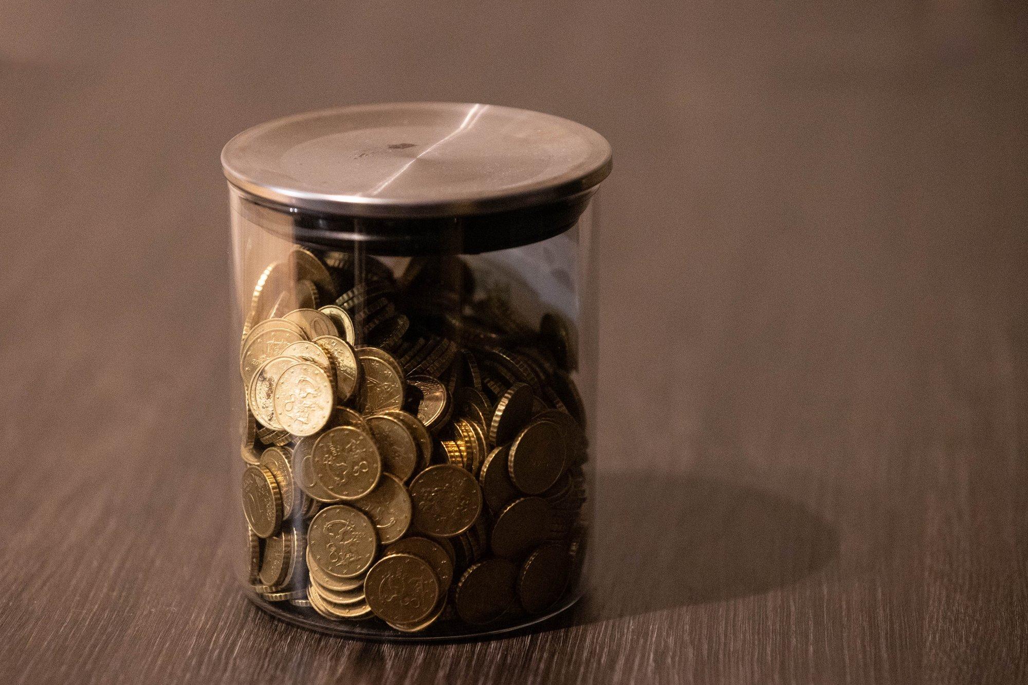 Elamisväärne palk jääb unistuseks. Kolmandikul töötajatest ei jää kuu lõpus sentigi üle