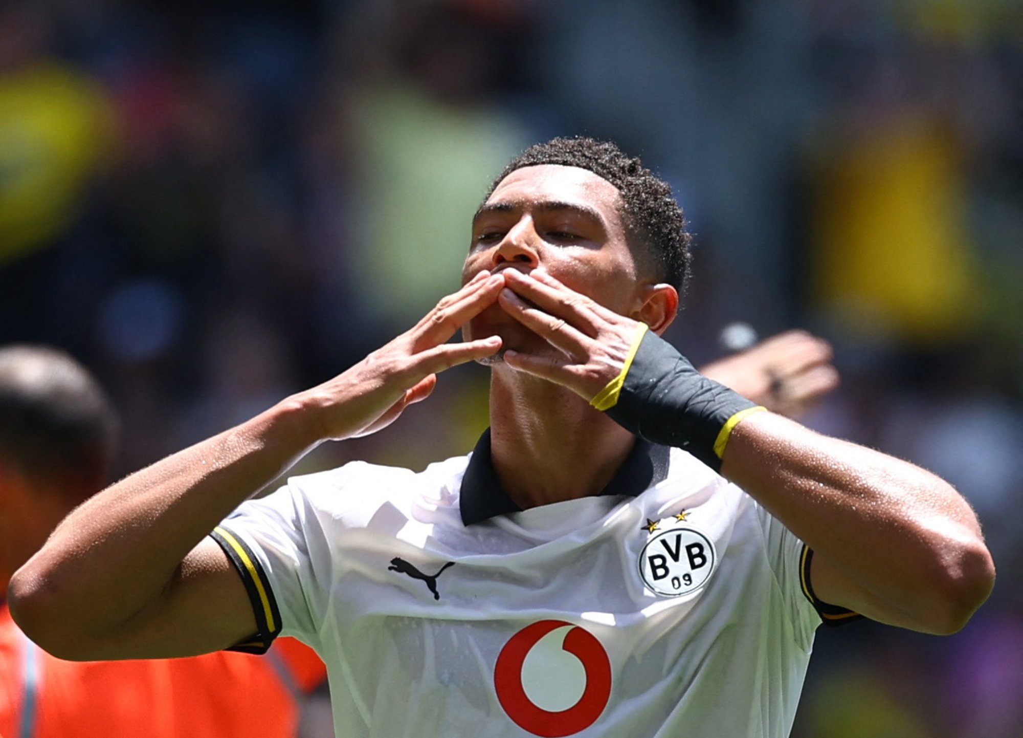 Seitsmeväravaline triller klubide MM-il: Jude Bellinghami vend Jobe lõi Dortmundi eest esimese värava