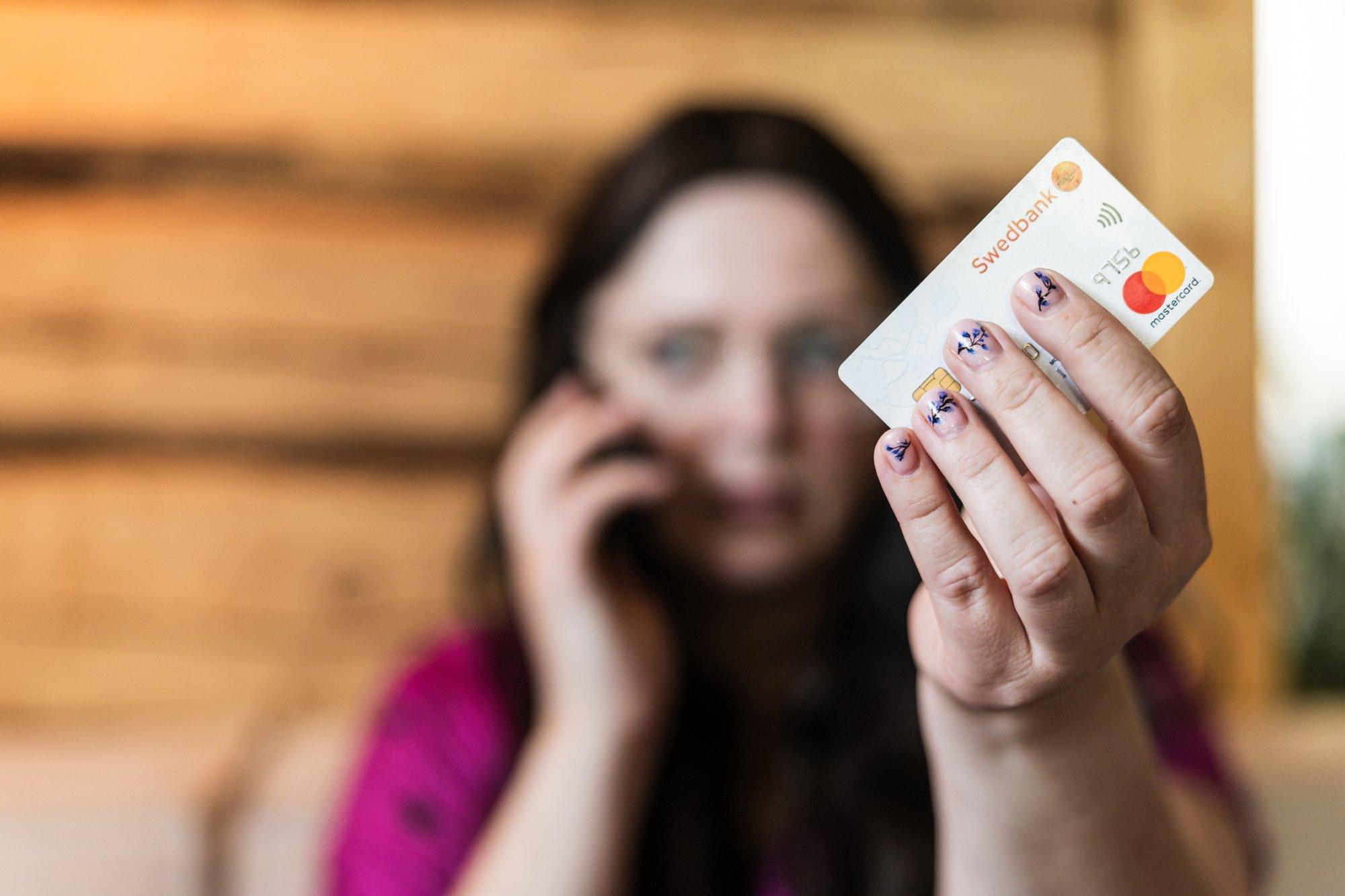 Petukõnede uus skeem: kõigepealt helistatakse „ametiasutusest“. Järgneb kõne „küberturbe spetsialistilt“