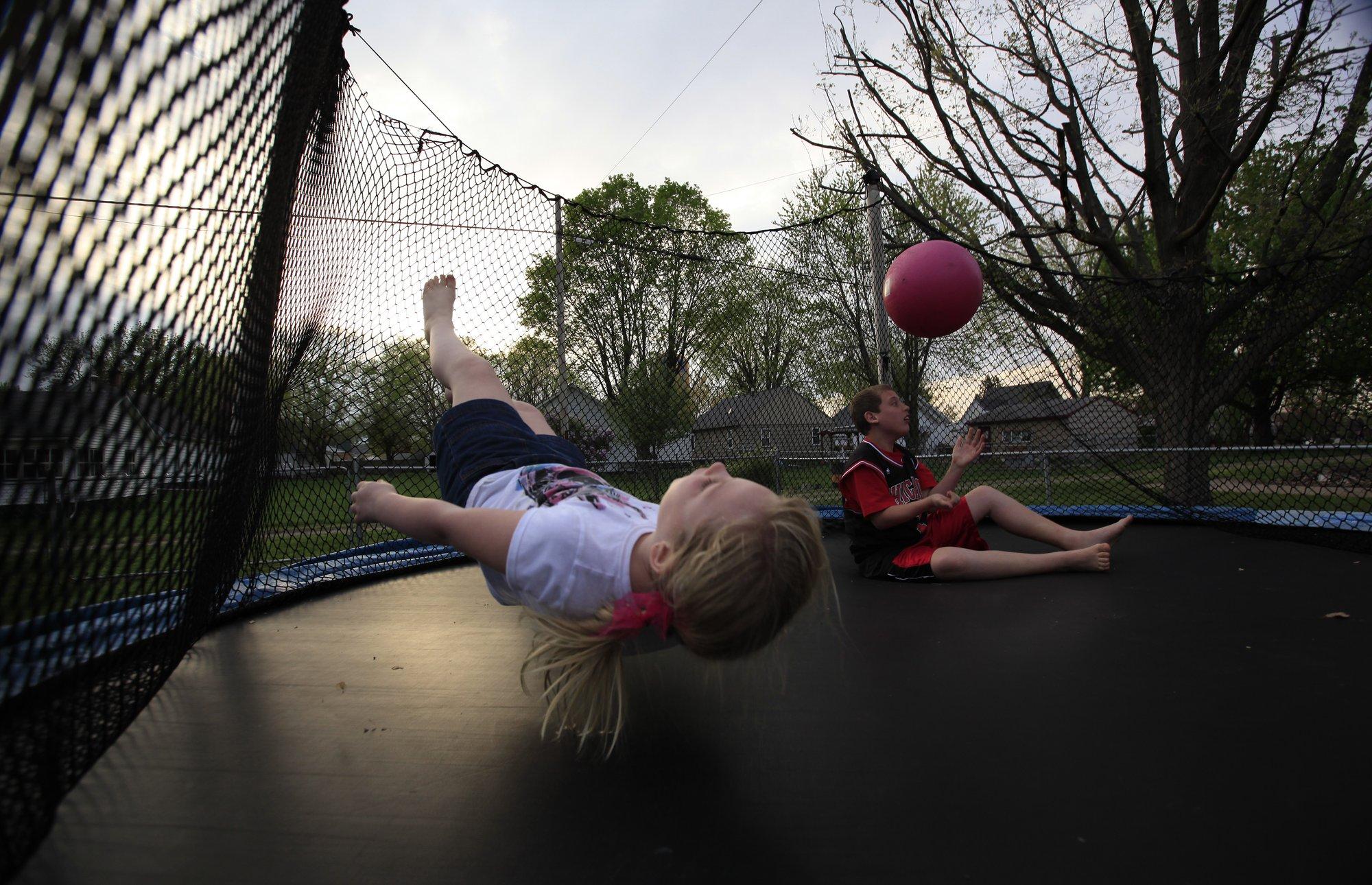 60 000 eurot kahju, sest laps jäi üksi koju. Vaheaeg toob rohkem mänguõnnetusi ja kodukahjusid