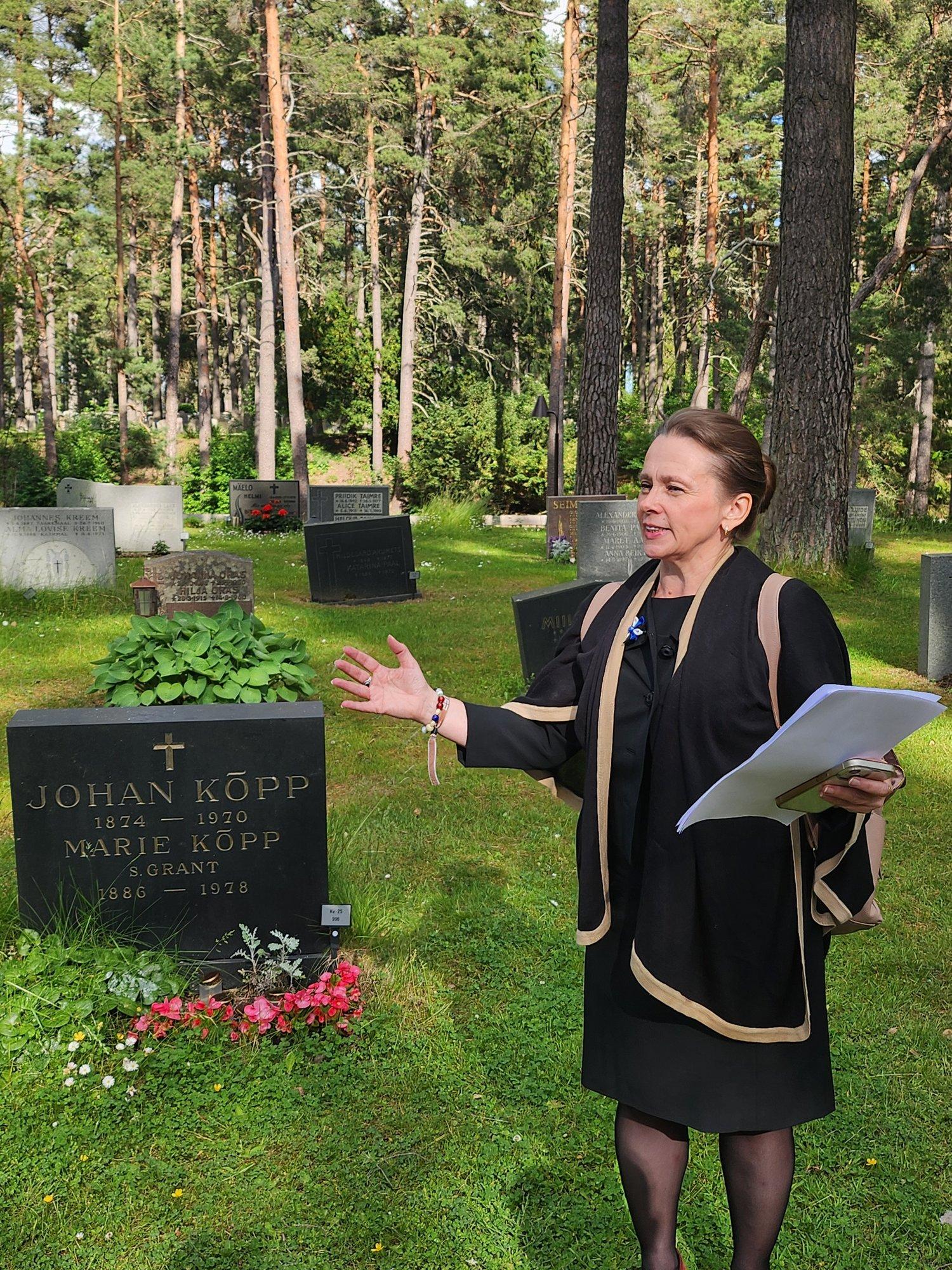 Nagu igas sadamas, leiab ka igal kalmistul eestlase. Rootsis koguni sadu