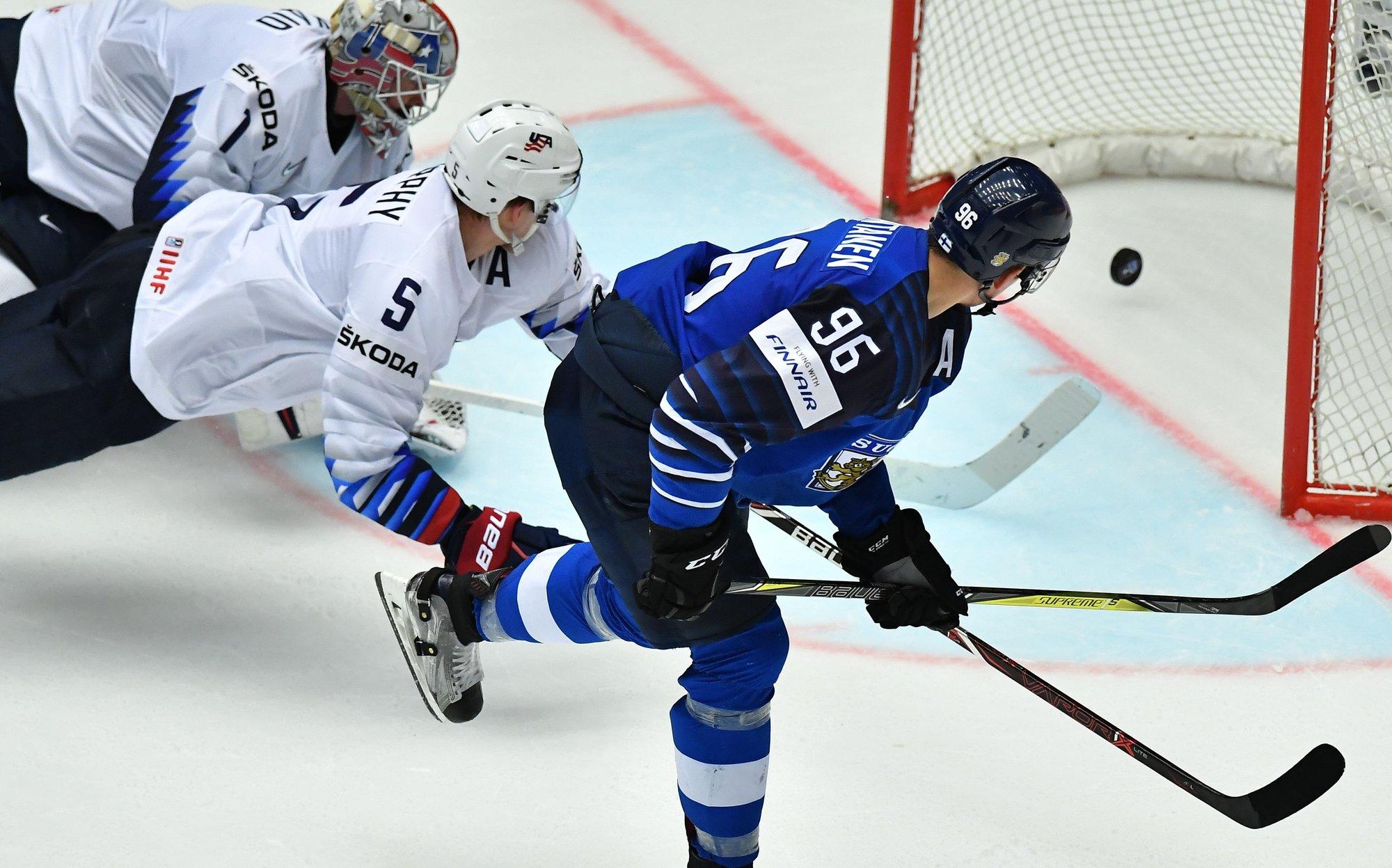 Läti ja Soome jäähokikoondised avalikustasid esimesed kuus olümpiale sõitvat mängijat