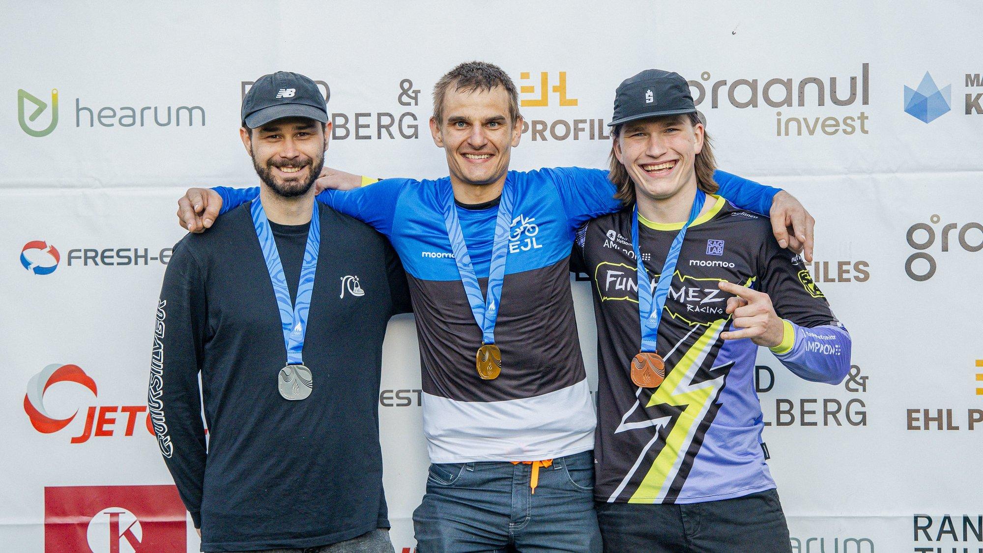 FOTOD | Eesti BMX Freestyle meistriteks krooniti Tauno Krüüts, Kristen Põder ja Liis Lokk