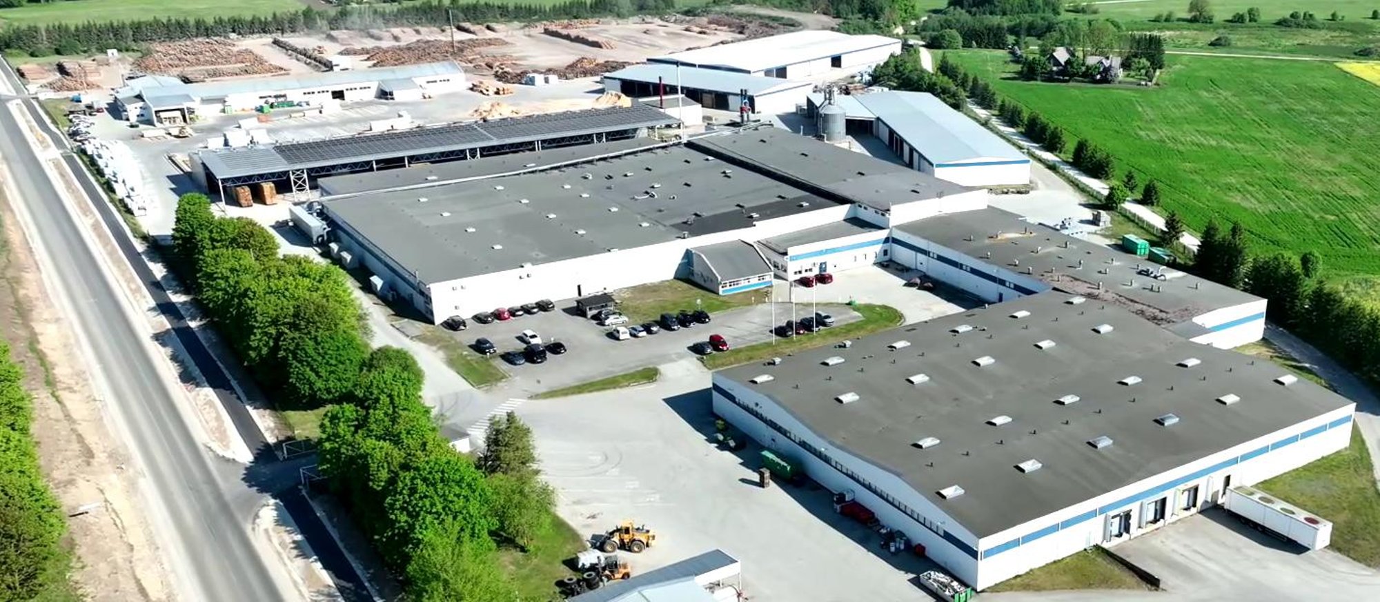 Eesti kapitalil põhinev saetööstusgrupp ostis taanlastelt disainmööblitootja