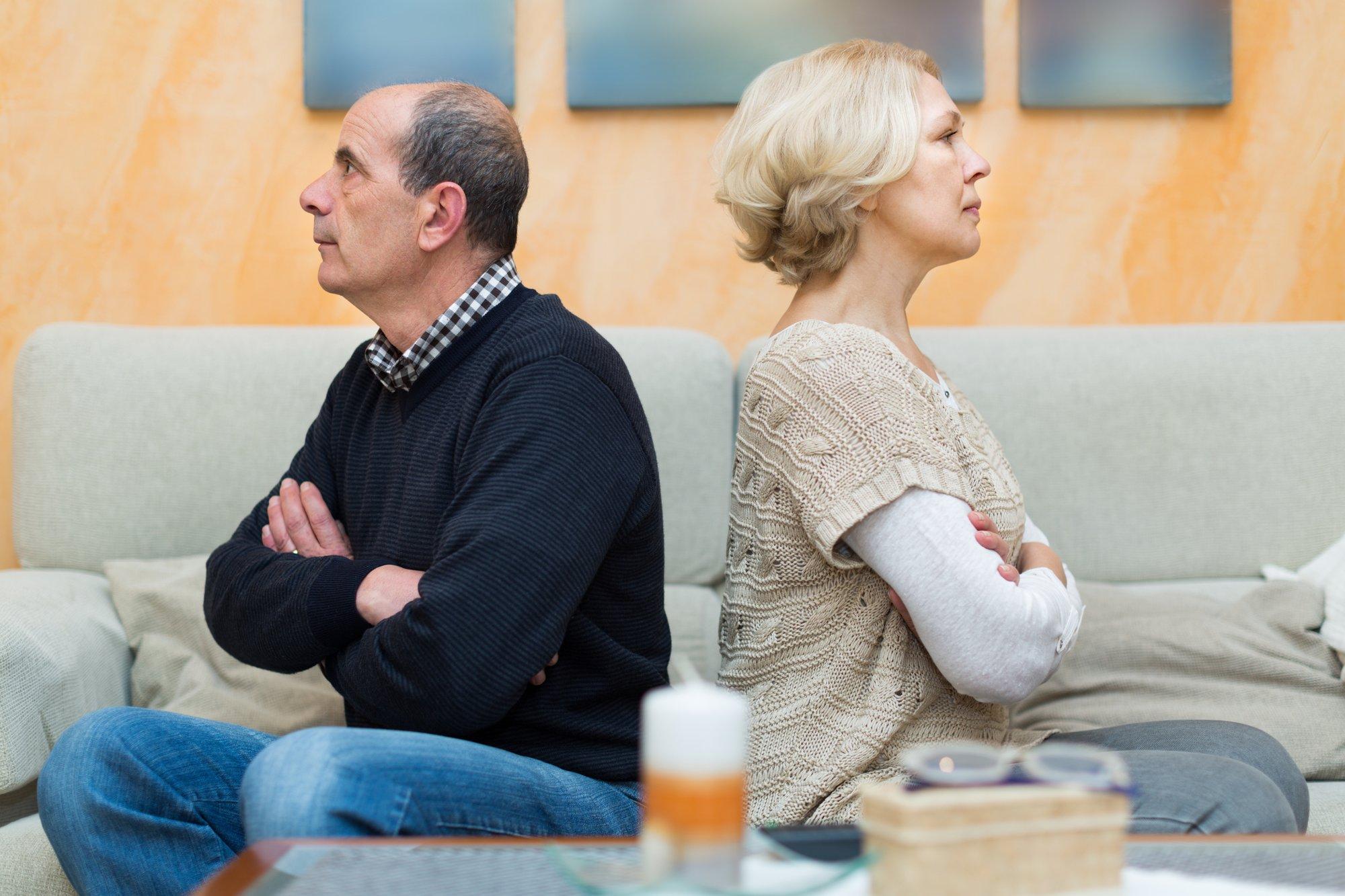 25 aastat koos ja siis purunes kõik: peamised põhjused, miks lõpevad ka pikalt kestnud abielud