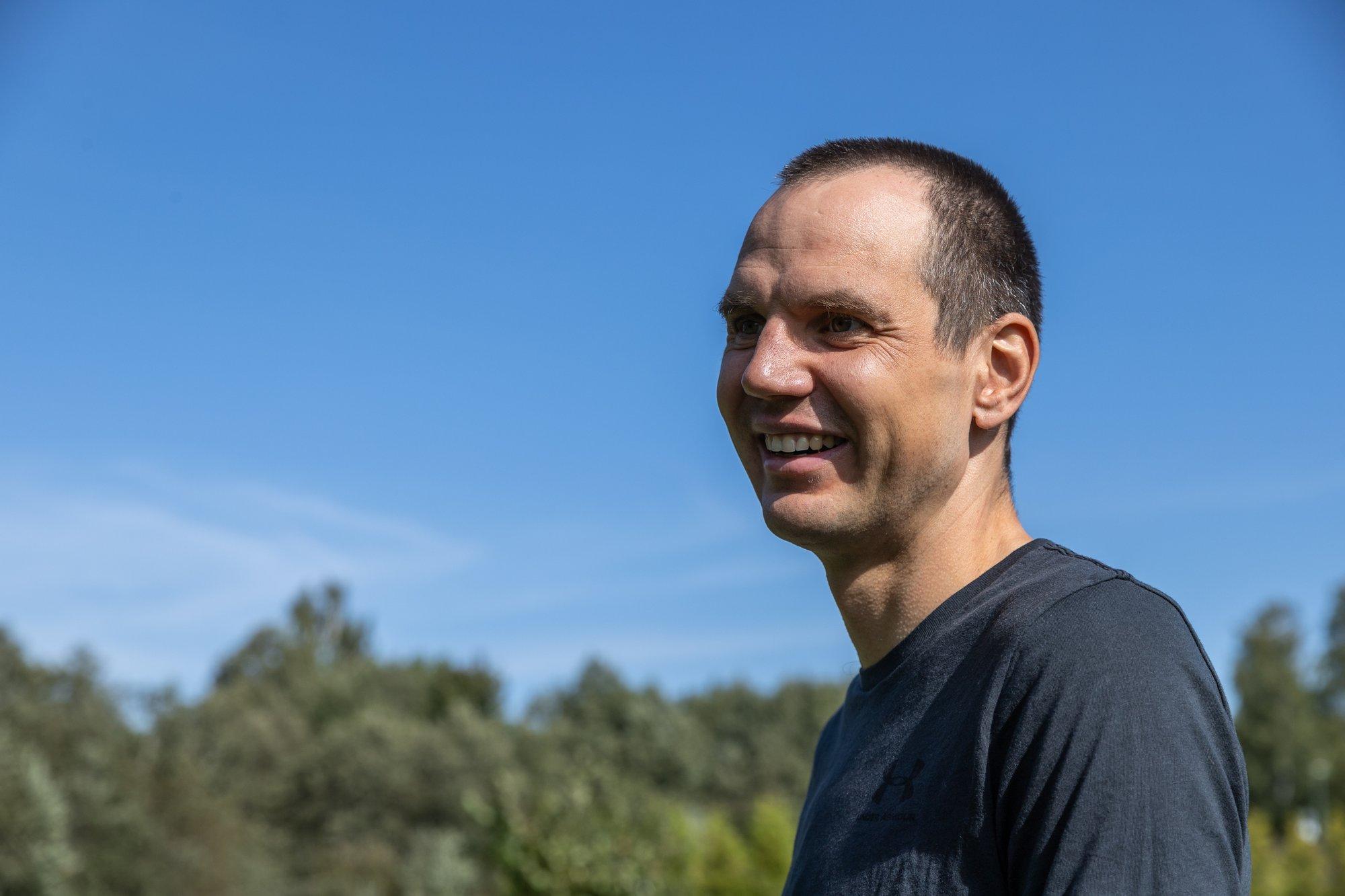 Taaramäe tiim tegi mäeetapil head tööd ja eestlane jätkab Araabia Ühendemiraatides liidrisärgis