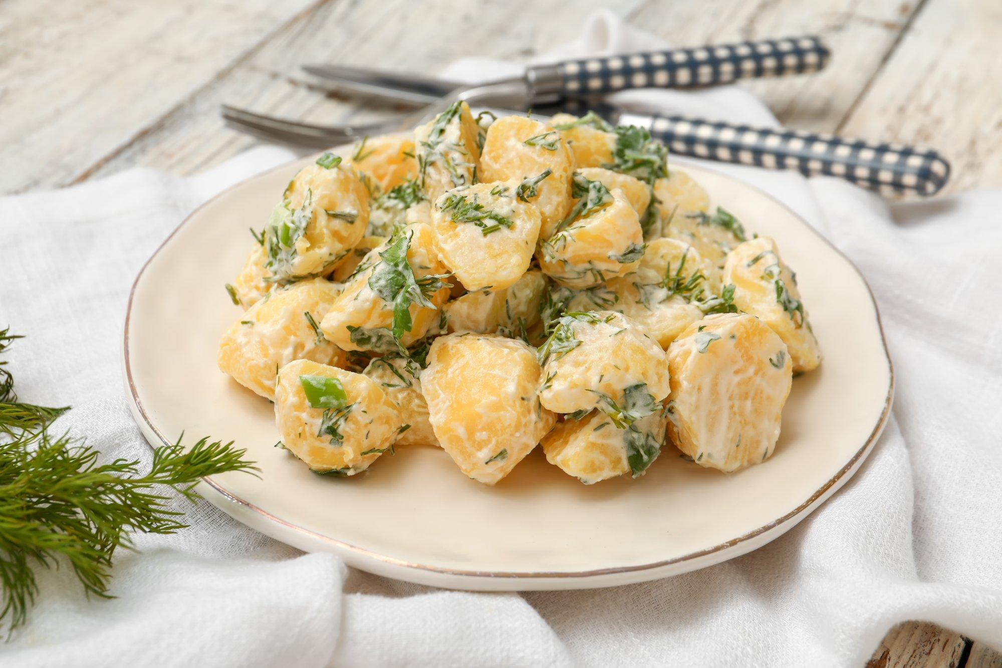 Martha Stewarti kõige olulisem nõks maitsva kartulisalati valmistamiseks