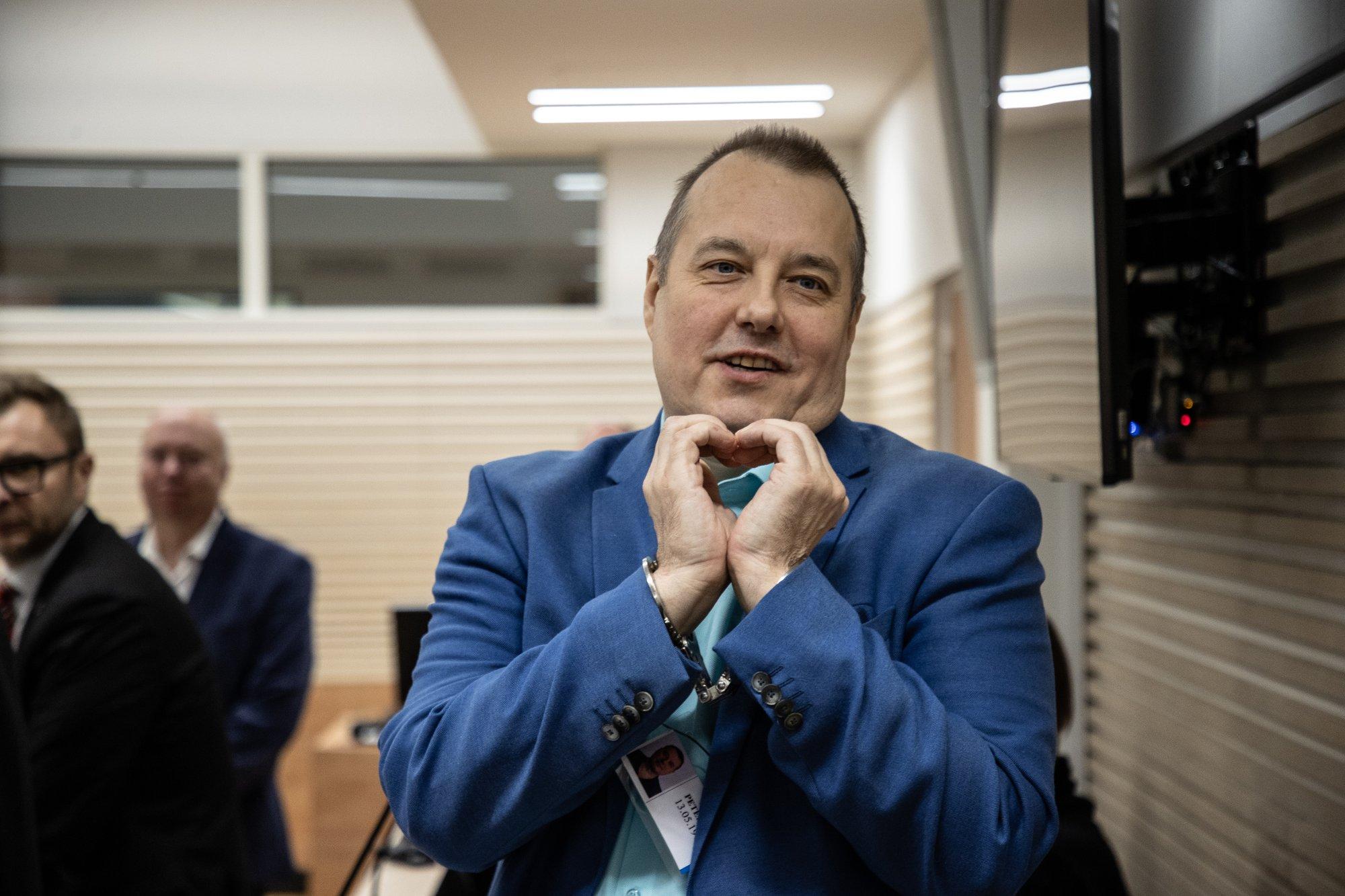 Aivo Peterson venitas oma lõppsõna seitsme tunni peale. Võinuks kauemgi minna