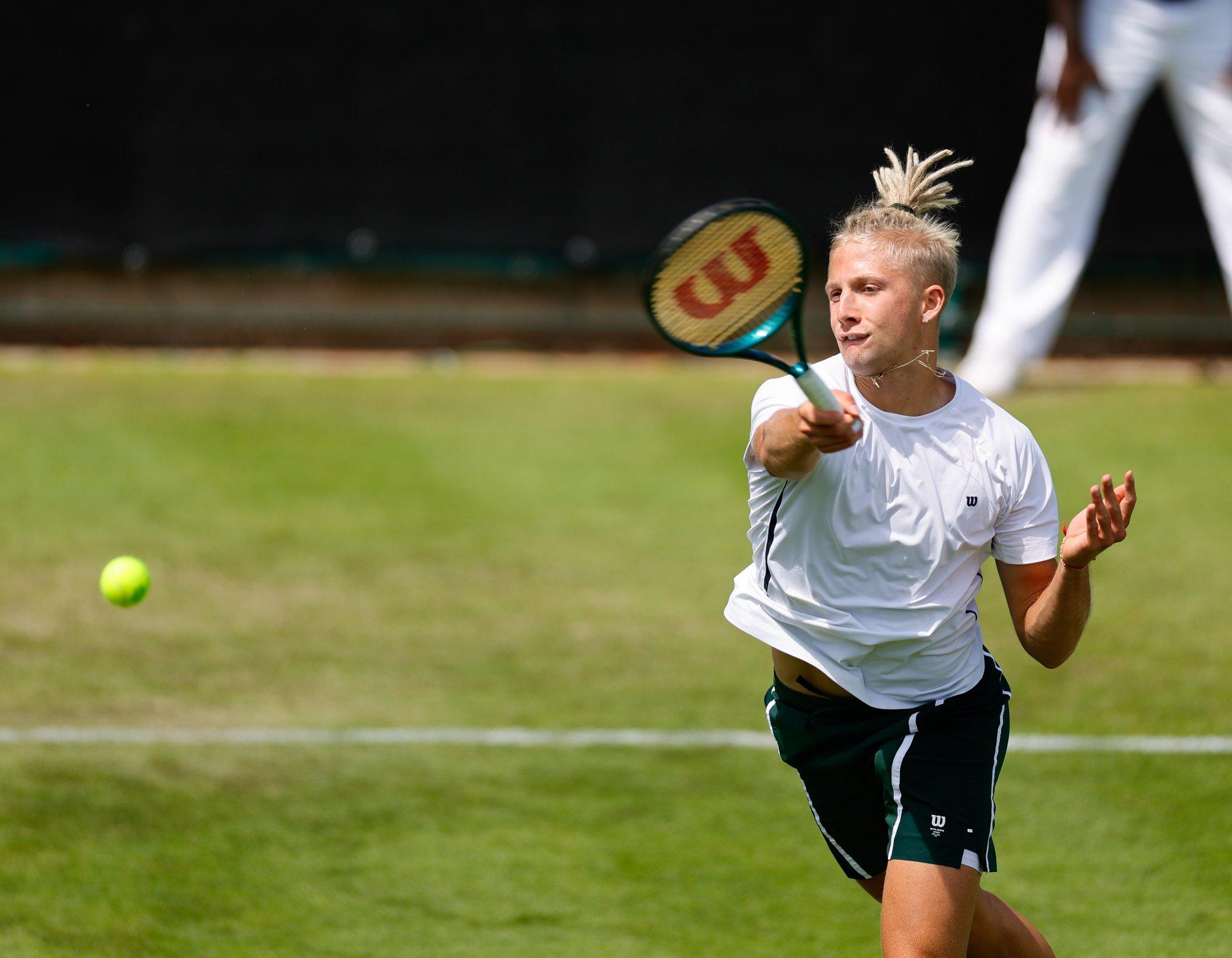 Lajal alistas endise maailma 17. reketi ja jõudis ATP turniiril põhitabelisse