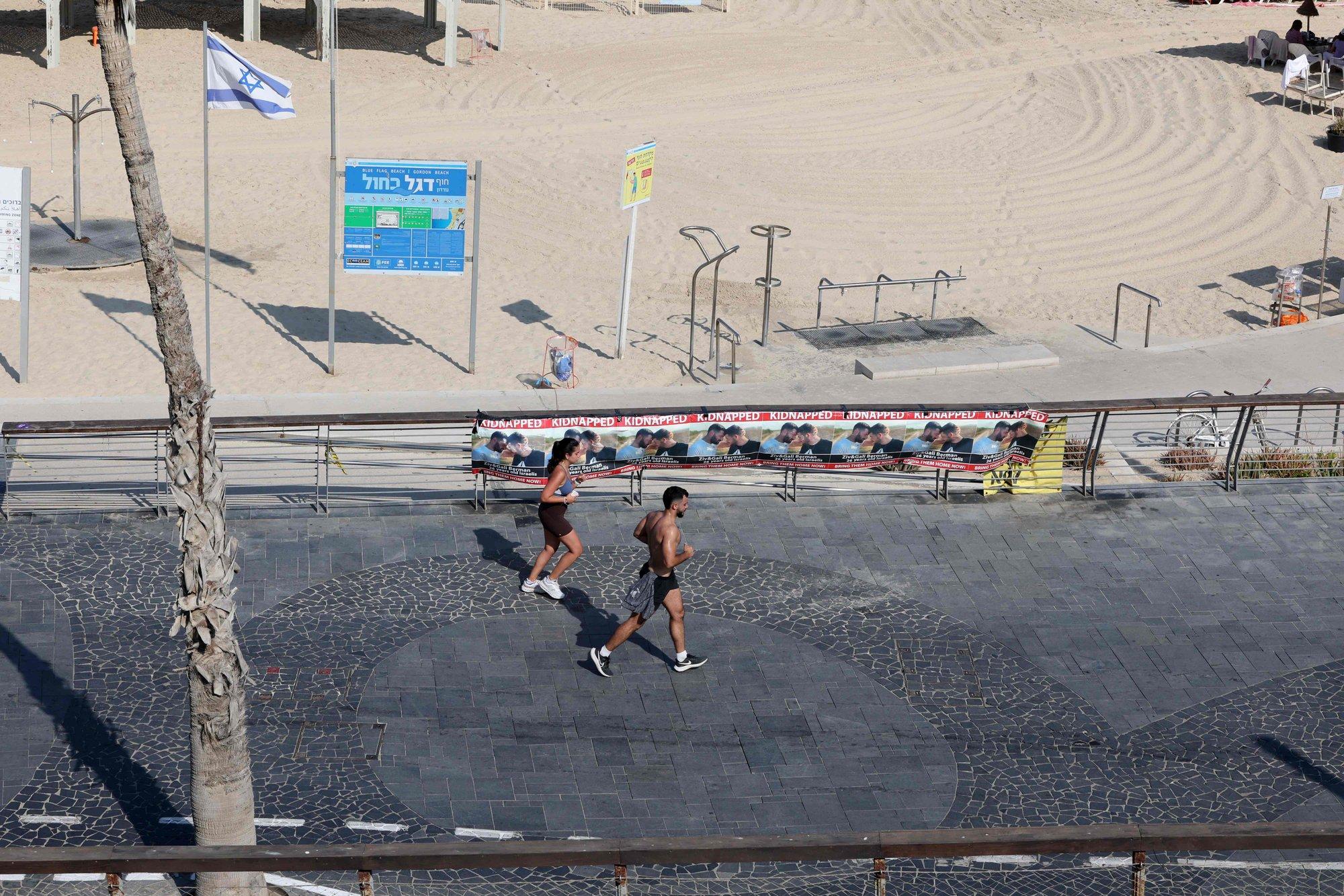 Leedu Delfi ajakirjanik Iisraelis: olin teel lennujaama, kui õhuruum suleti ja lennud tühistati