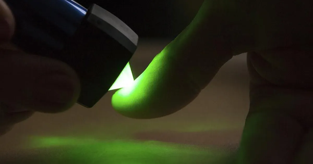 Revolutsioon ravimiteaduses: valgusega juhitav antibiootikum