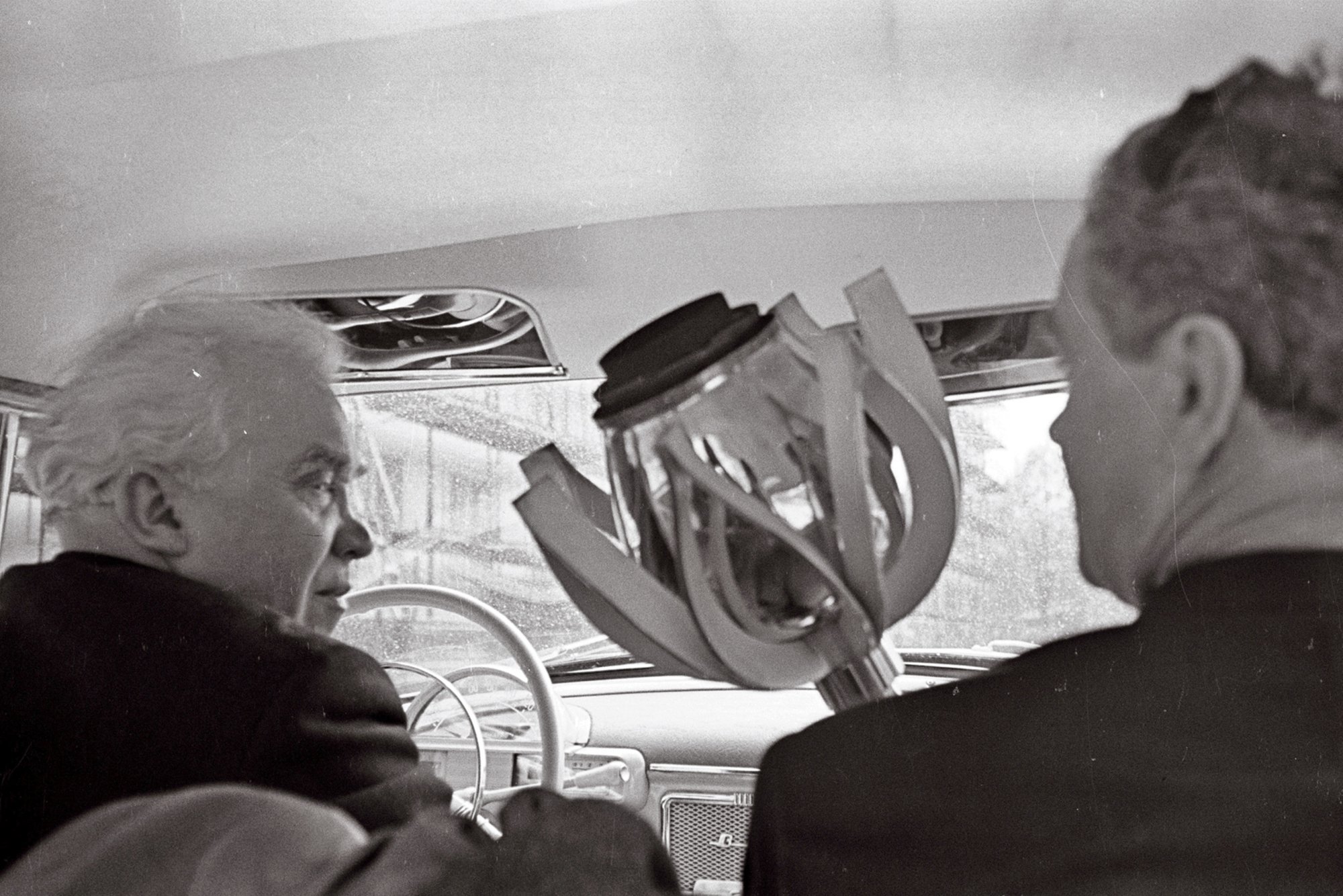 AJAJOON | Suured muutused laulupeol: millal said alguse kombed, mida täna nii tavaliseks peame?