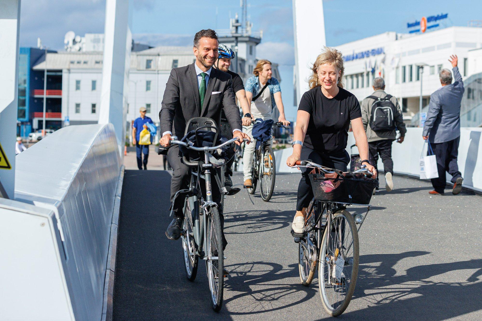 Pärtel-Peeter Pere: mõistan, et lihtne on tühistada inimest, kes viib lapsi rattaga kooli, aga kambakas ei tee linna paremaks