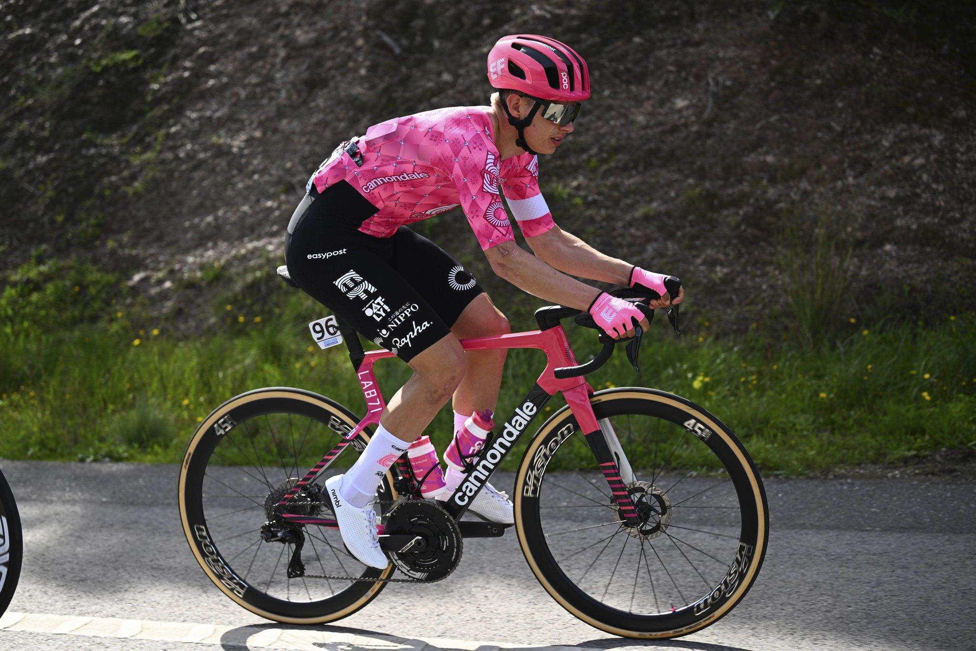 Sünnipäeval haigestunud Mihkels jättis Prantsusmaal velotuuri pooleli