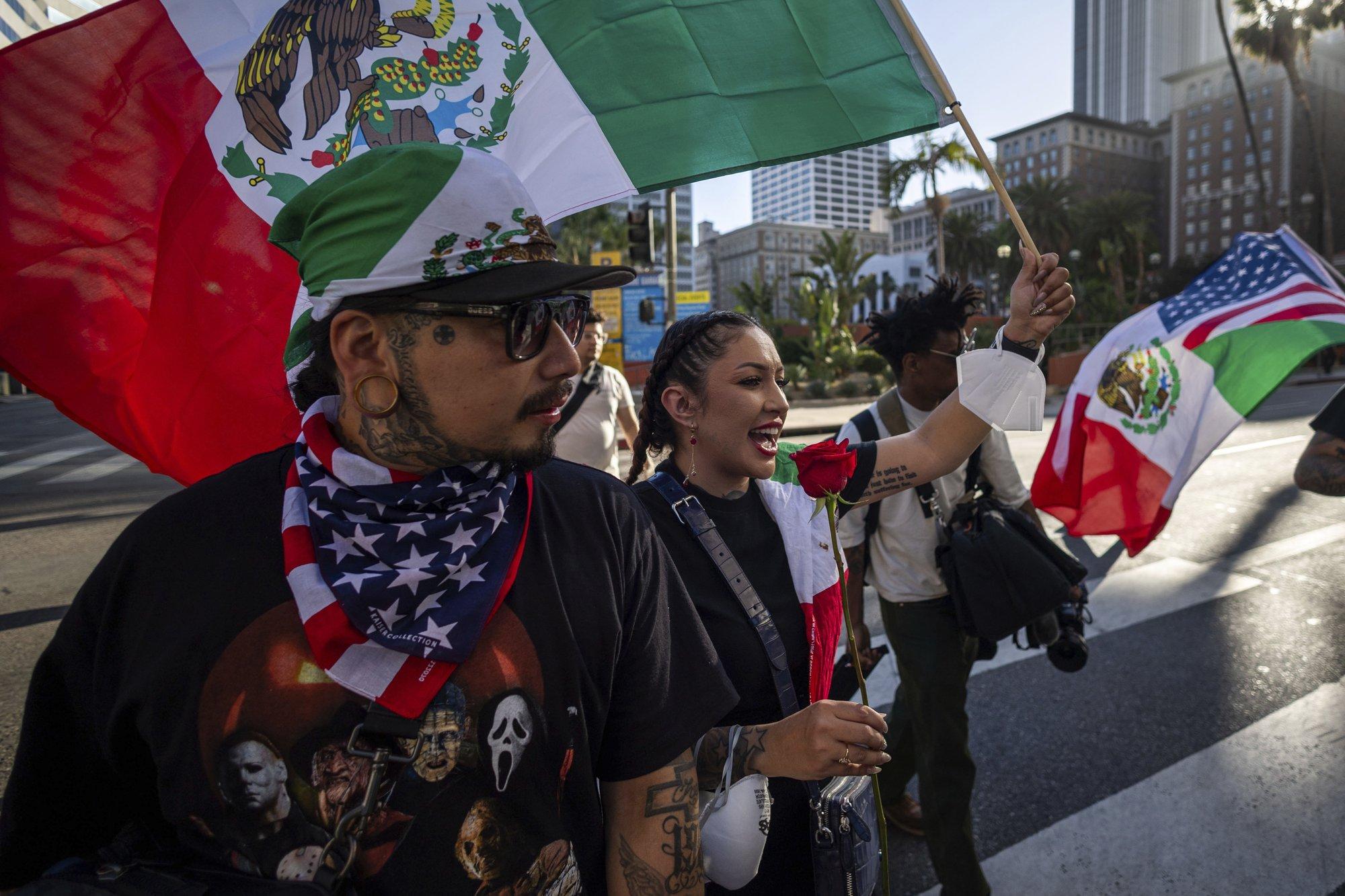 Trump käskis ametnikel täide viia ajaloo suurim immigrantide väljasaatmine