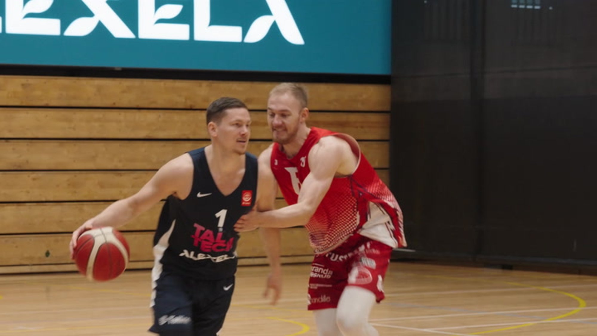 DELFI VIDEO | „Pall ei valeta“ korvpallikool: kuidas meelitada välja vigu ning millistes olukordades seda enim tehakse?