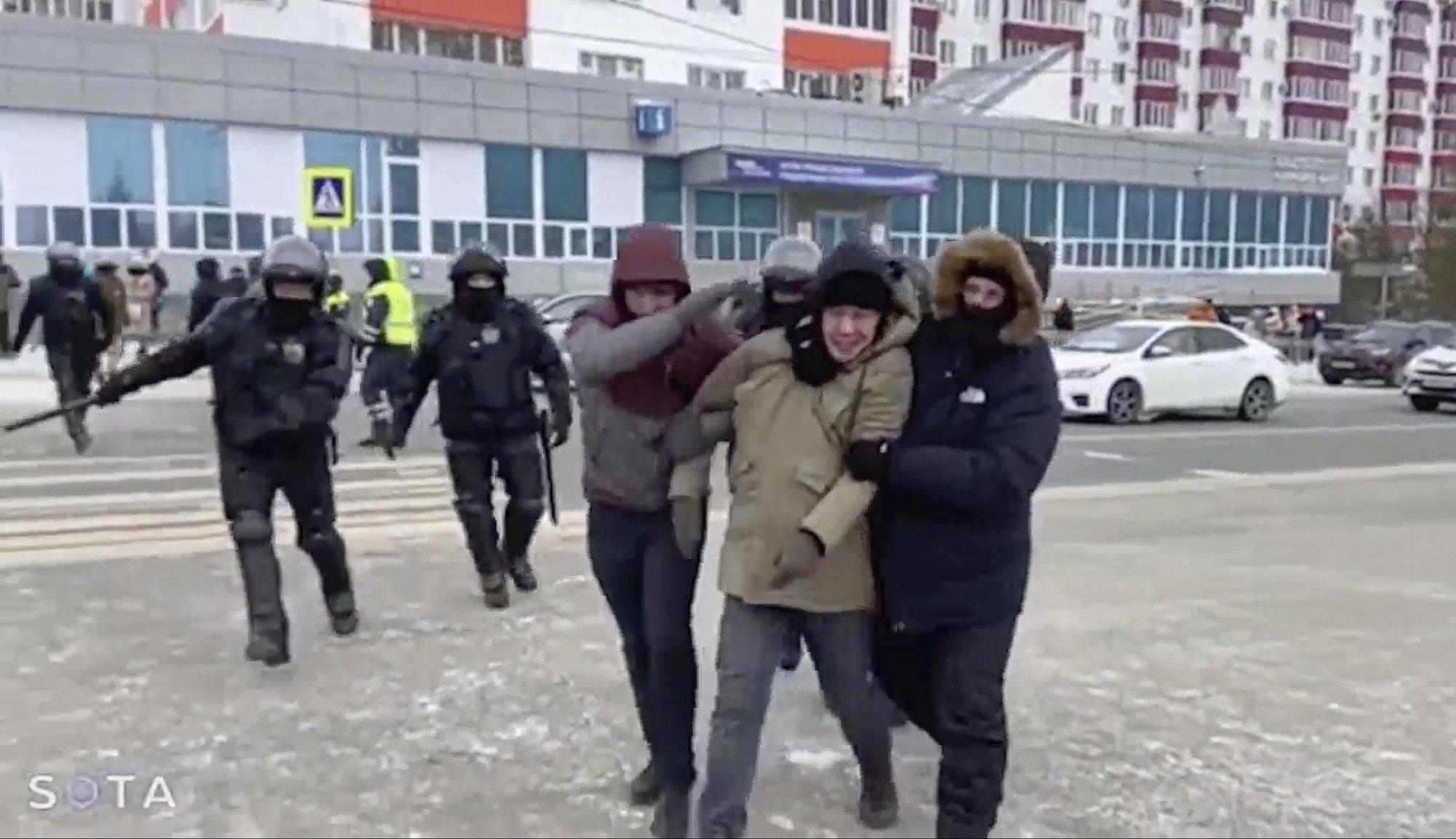 Vadim Štepa: Vene rahvusvabariigid on veelgi sõjakamad kui keskvõim. Neid Kreml kartma ei pea