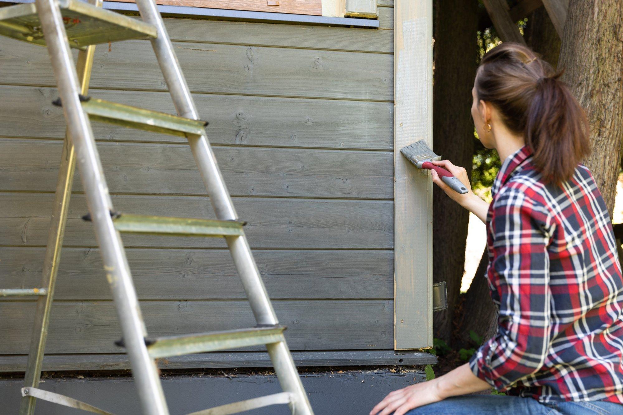 Plaanid maja värvida? Oska vältida levinud vigu, mida värvimistöödel tihti tehakse