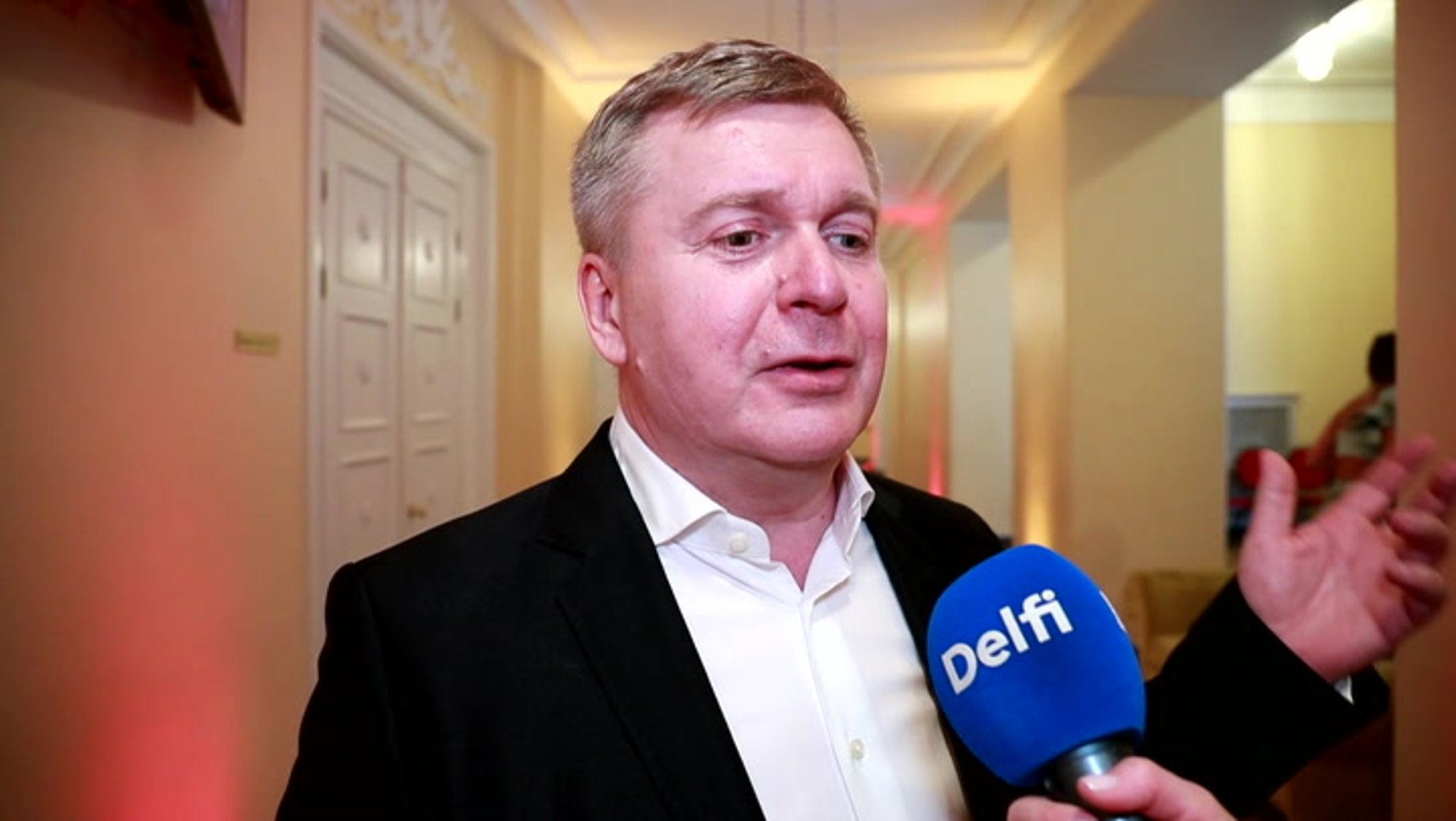 VIDEO | Kroonika galalt tühjade kätega lahkunud Kristjan Jõekalda: nooremad inimesed tulevad peale