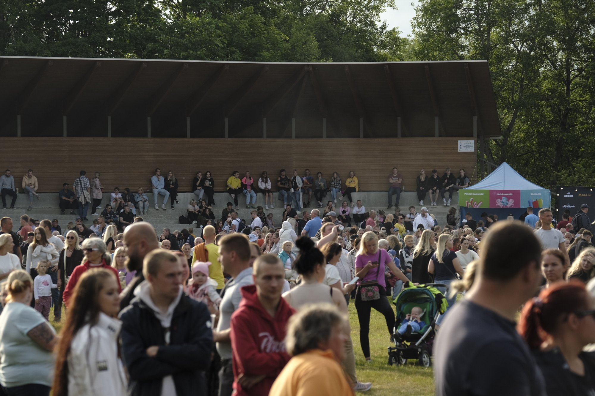 Kose vald eraldas esialgu volikogu aseesimehe ettevõttele jaanitule korraldamiseks raha. Kaks päeva hiljem mõeldi otuses ümber