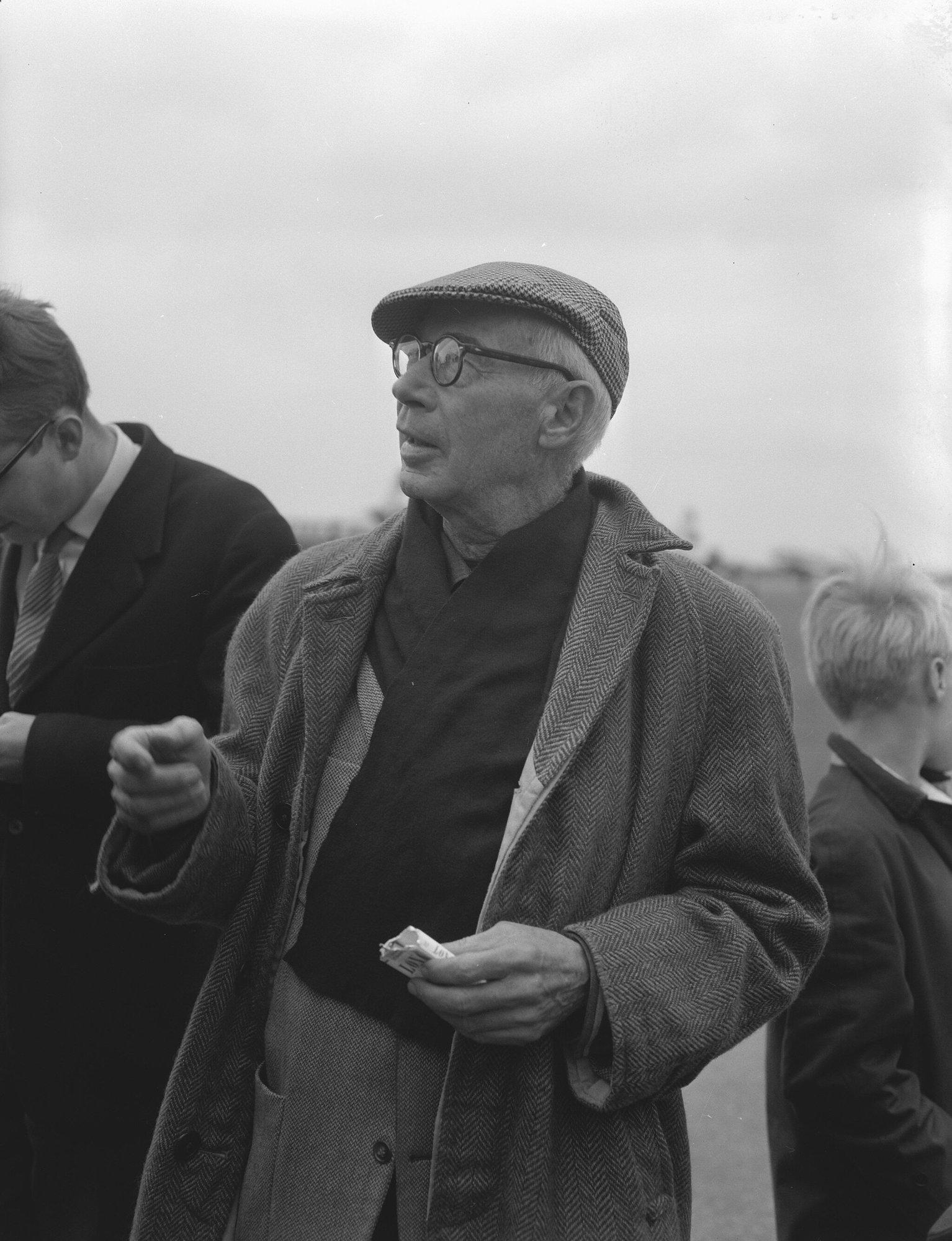 NÄDALA RAAMAT | Järjekordne super kirjanik, kes vihkab kõike ja kõiki