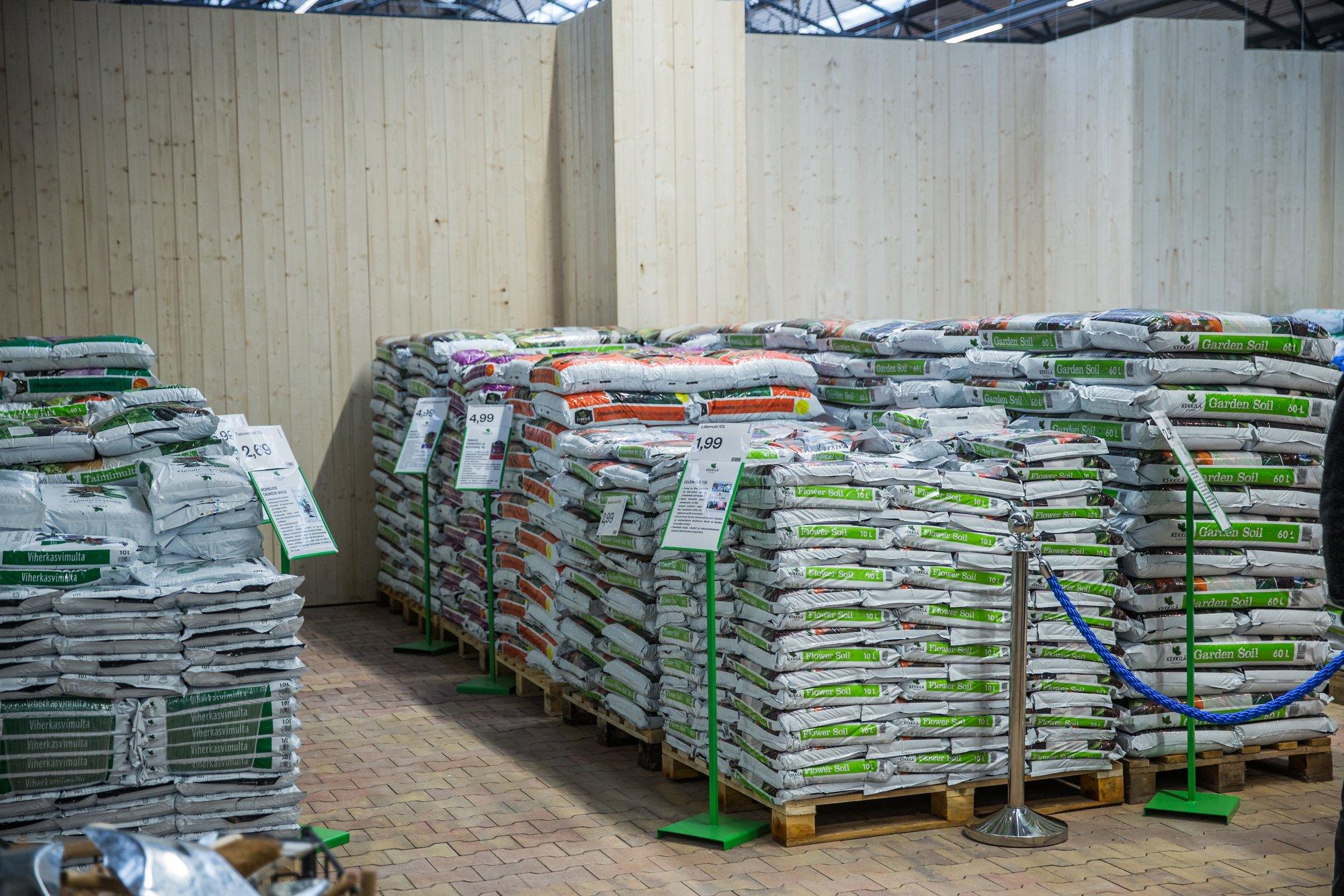 Üllatus-üllatus! Kui ostate poest musta mulda, saate peamiselt turvast