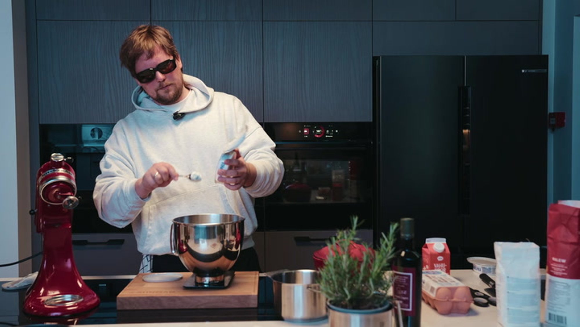 KOHVRI SÖÖKLA | Baski kõrvetatud juustukook ja Rosamunde Pilcher. Kes keda?