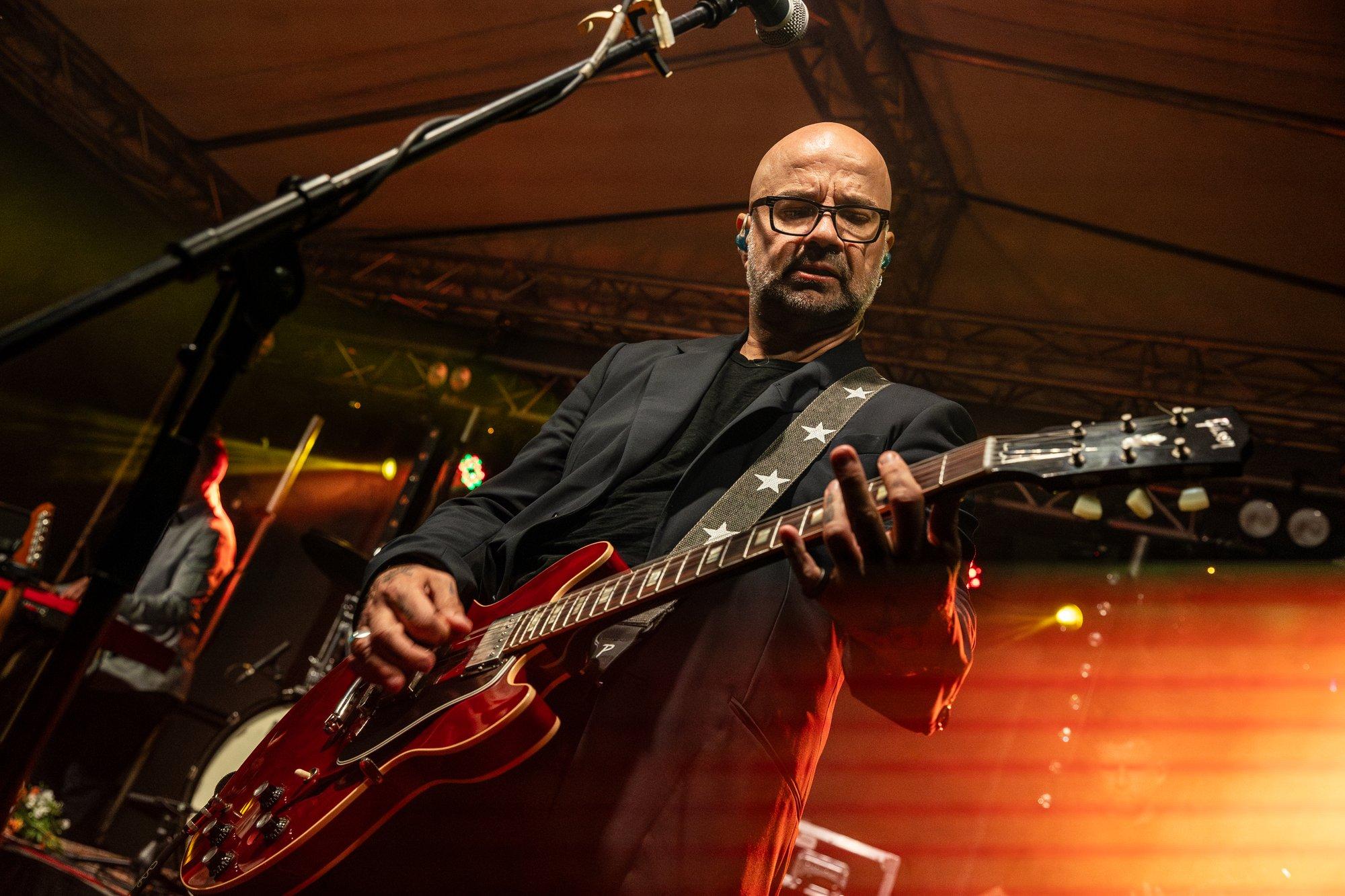 Mihkel Raud teeb üle tüki aja kaasa teatrilavastuses: keegi teine pole minu rolli varem mänginud