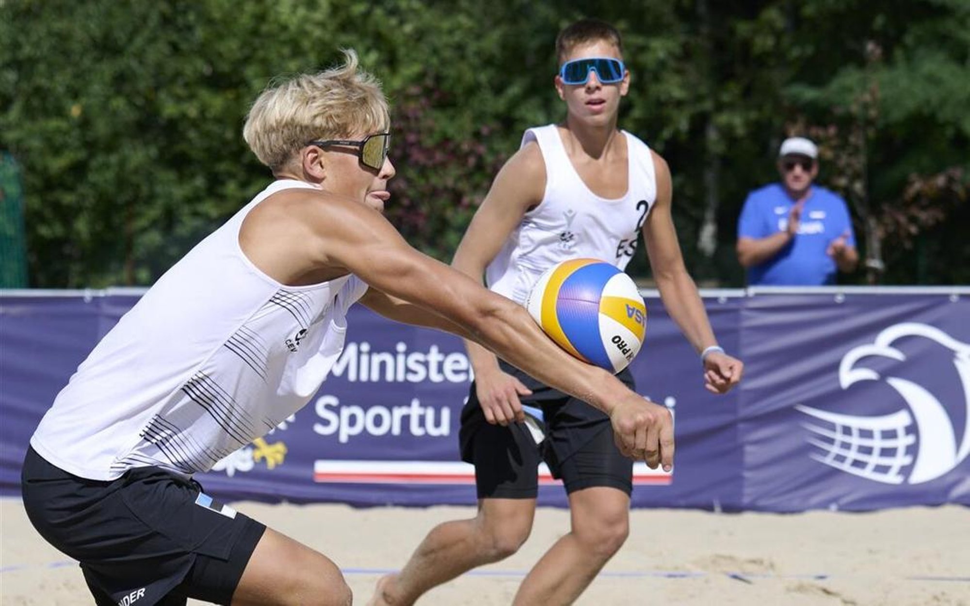 Eesti rannavõrkpallurid jõudsid U18 EM-il poolfinaali