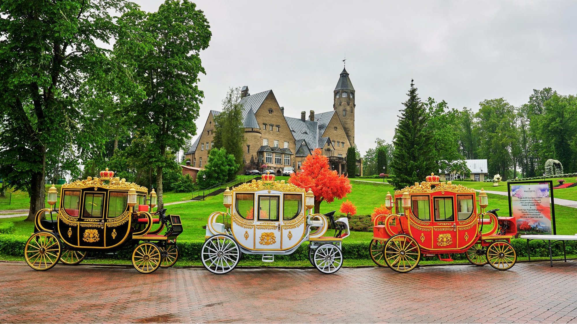 FOTOD | Muinasjutt ärkas ellu! Taagepera lossis avati võlupark „Alice peeglitagusel maal“