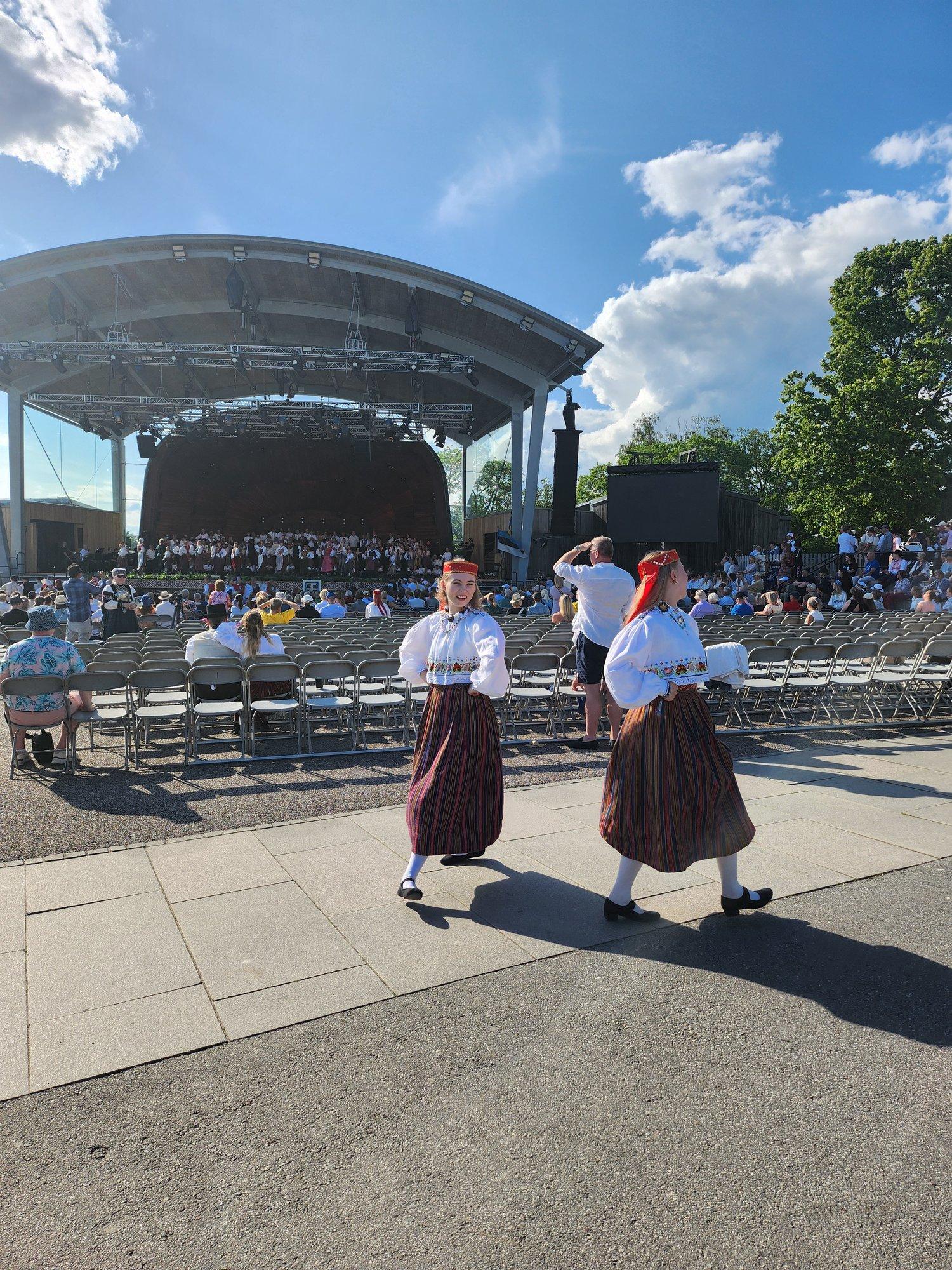 GALERII | Vaata meeleolukaid hetki ESTO avapeost Stockholmis