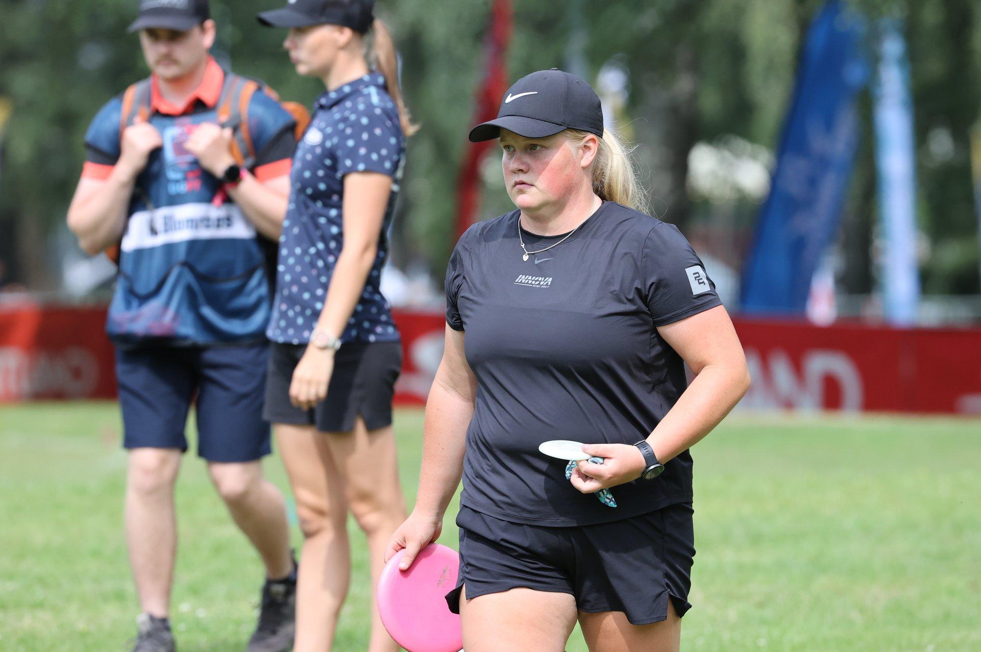 VIDEO | Kristin Lätt säilitas EM-il liidrikoha, Soome konkurent viskas 124-meetrise hole in one´i!